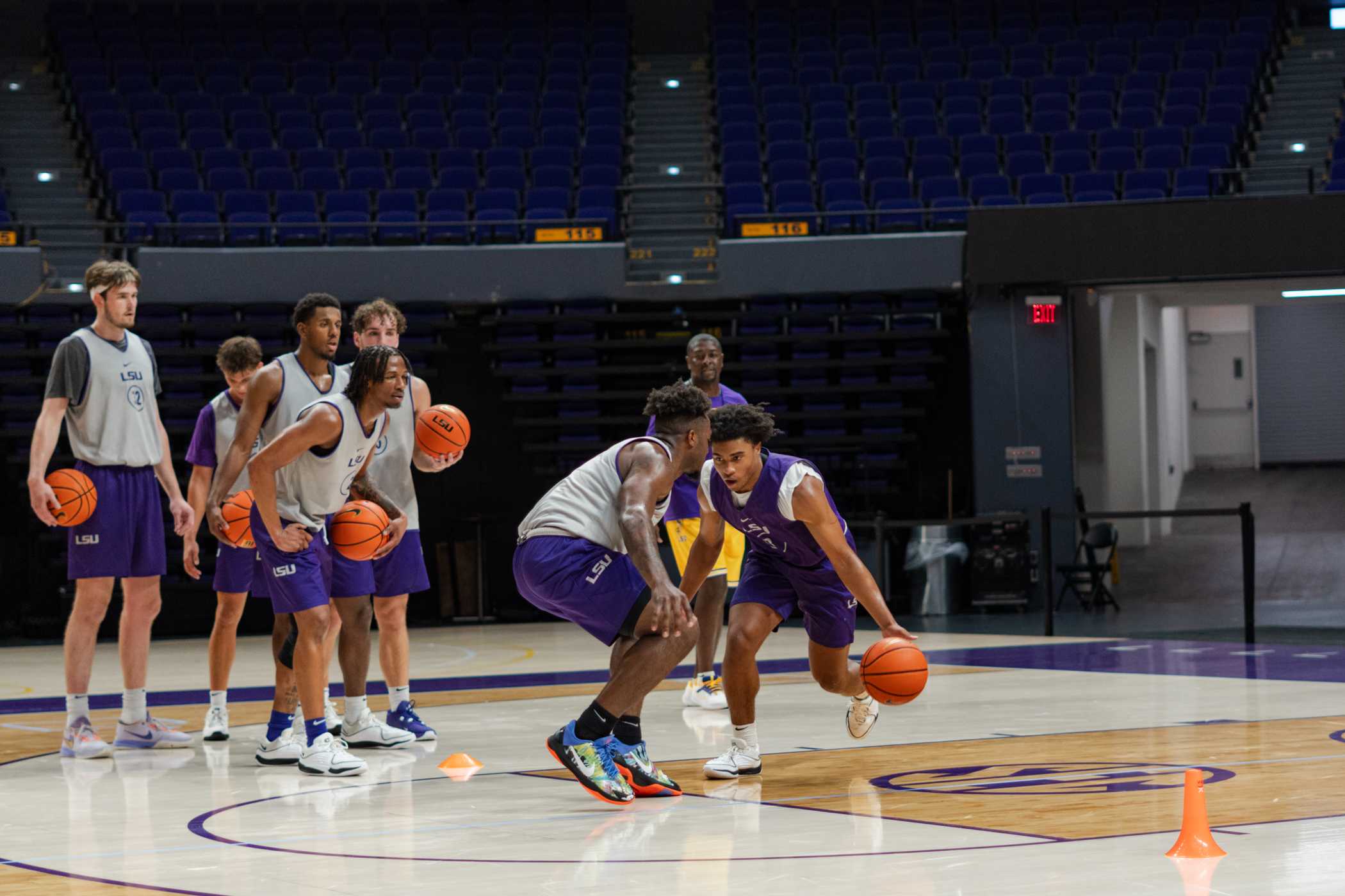 PHOTOS: LSU men's basketball holds first practice