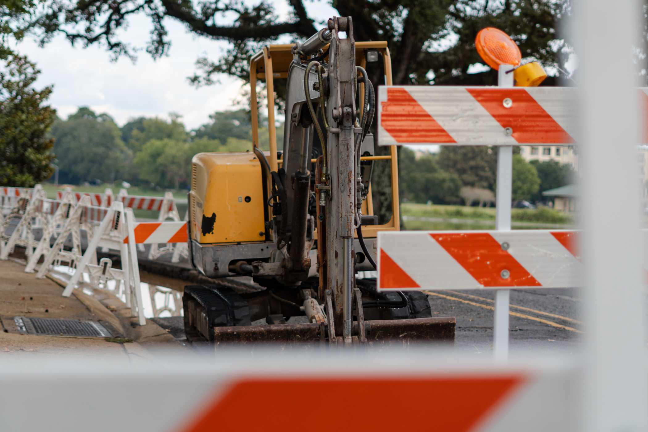 Emergency construction closes West Lakeshore Drive; road expected to reopen Friday