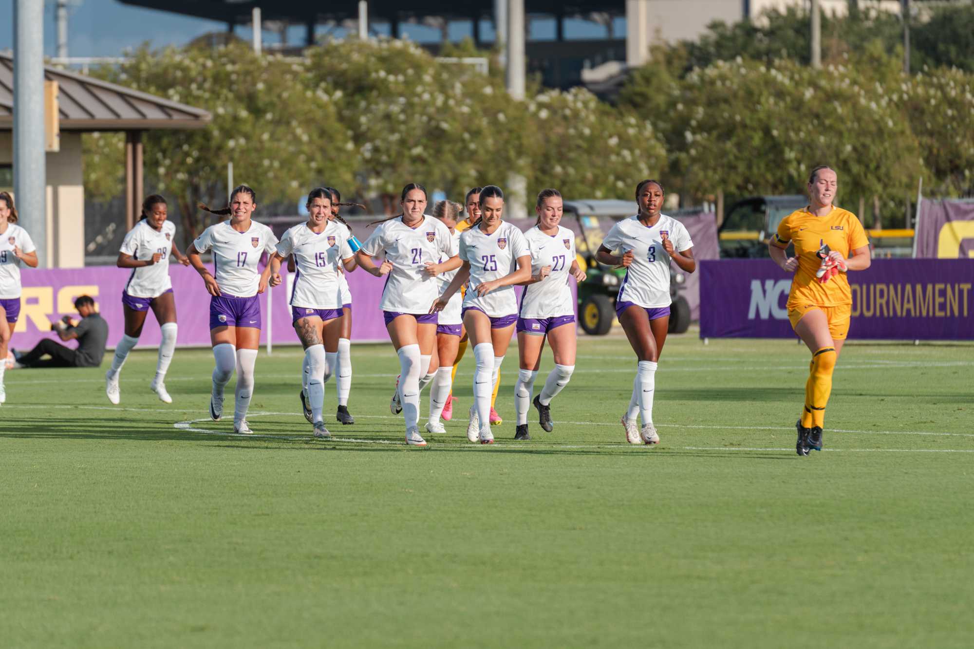 PHOTOS: LSU soccer ties Pepperdine 2-2 after weather delay