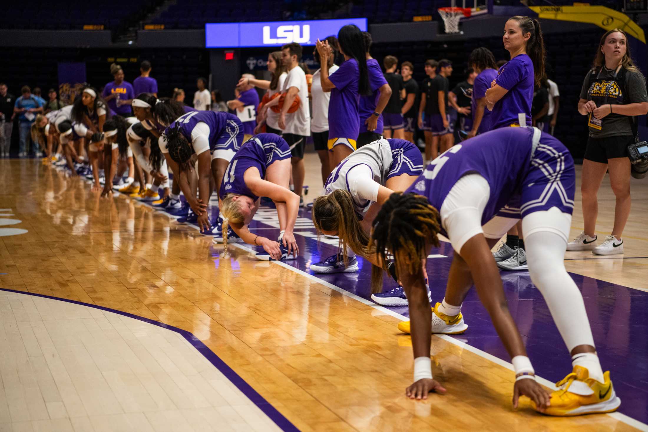 PHOTOS: LSU women's basketball holds practice open to public