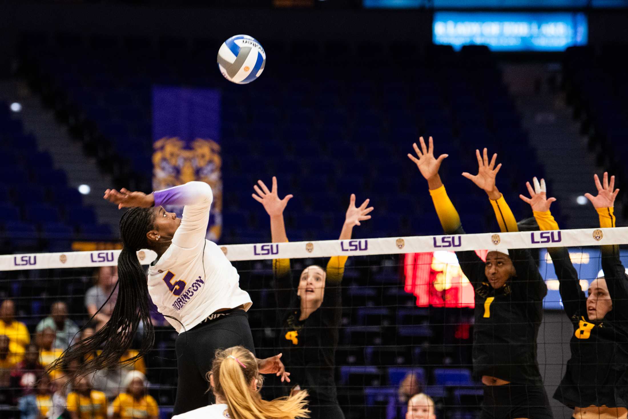 PHOTOS: LSU volleyball defeats Missouri 3-1