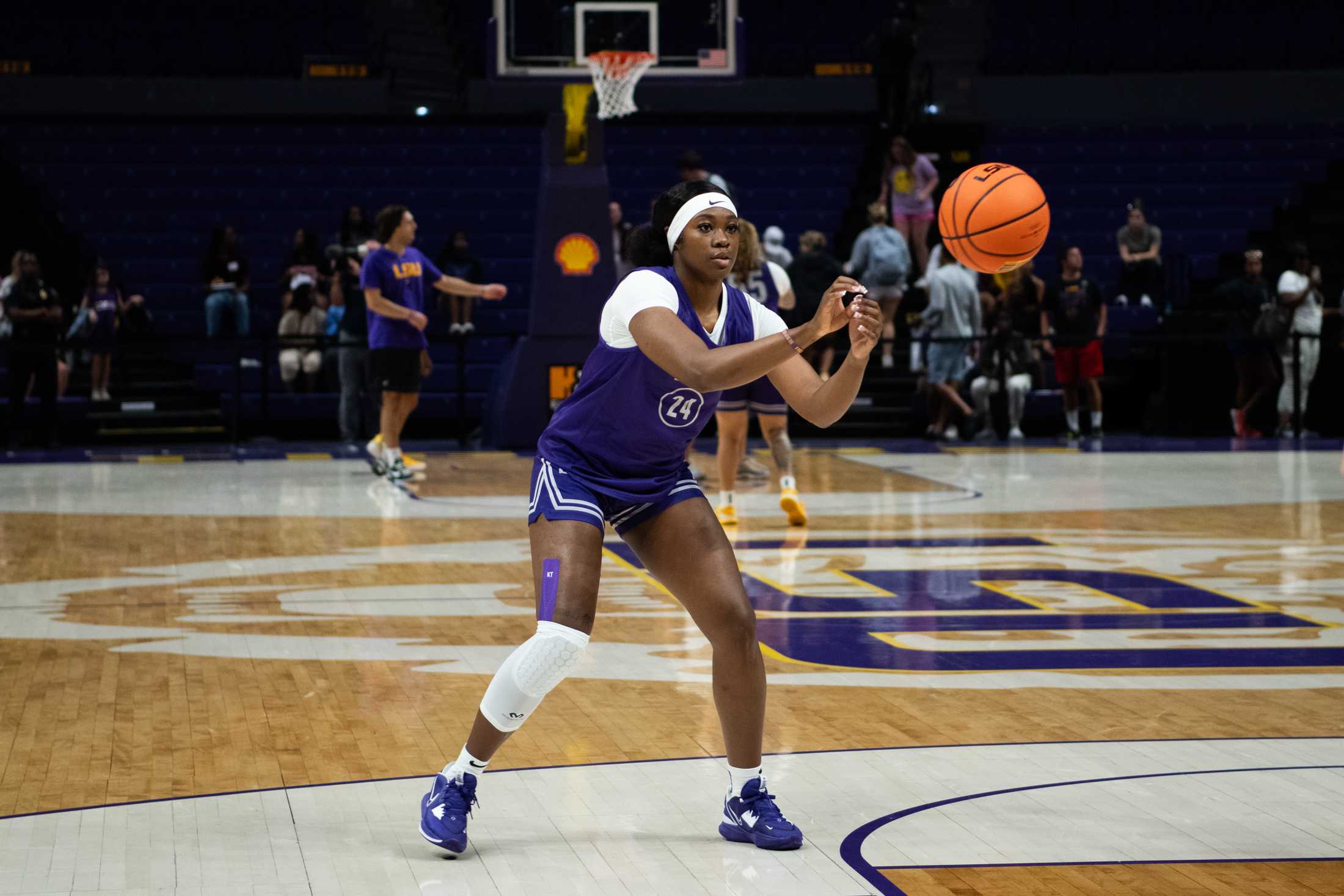 PHOTOS: LSU women's basketball holds practice open to public