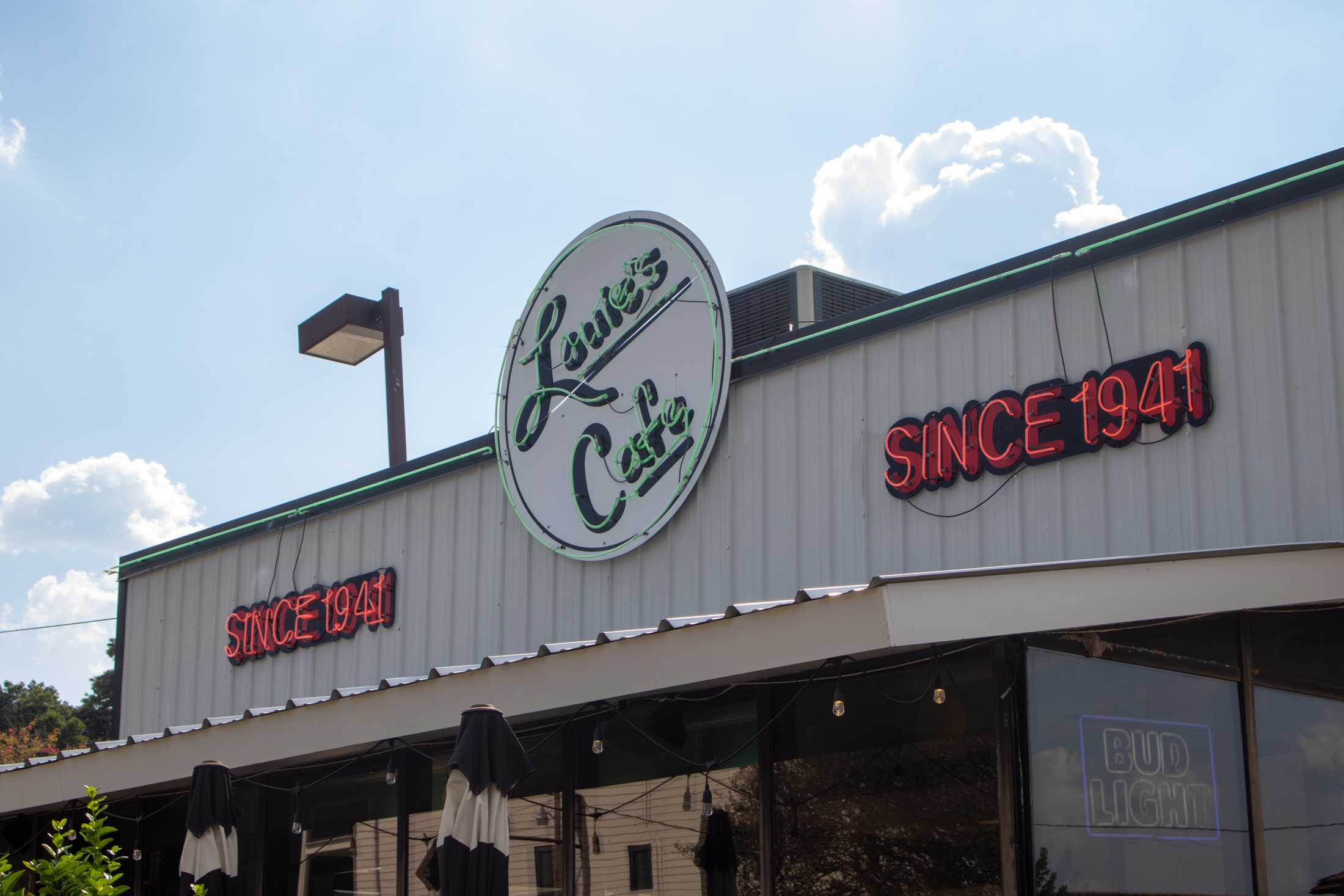 Ignorance is no excuse: The Reveille opinion section tries Louie's Cafe