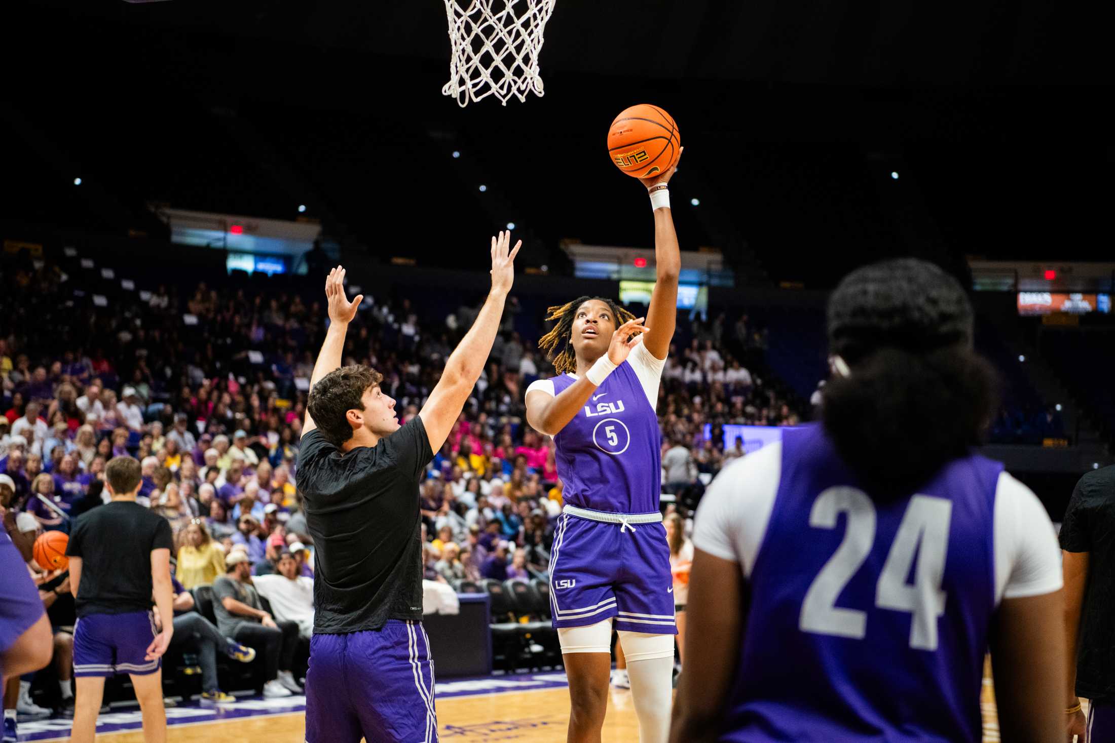 PHOTOS: LSU women's basketball holds practice open to public