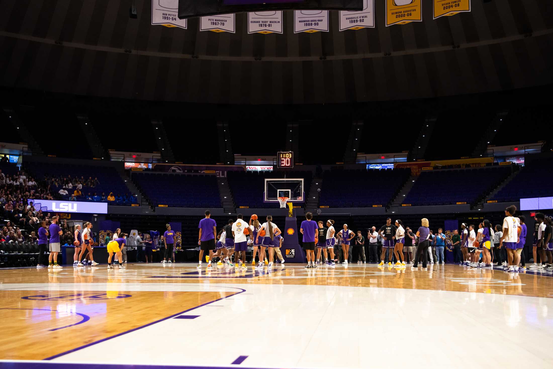 PHOTOS: LSU women's basketball holds practice open to public