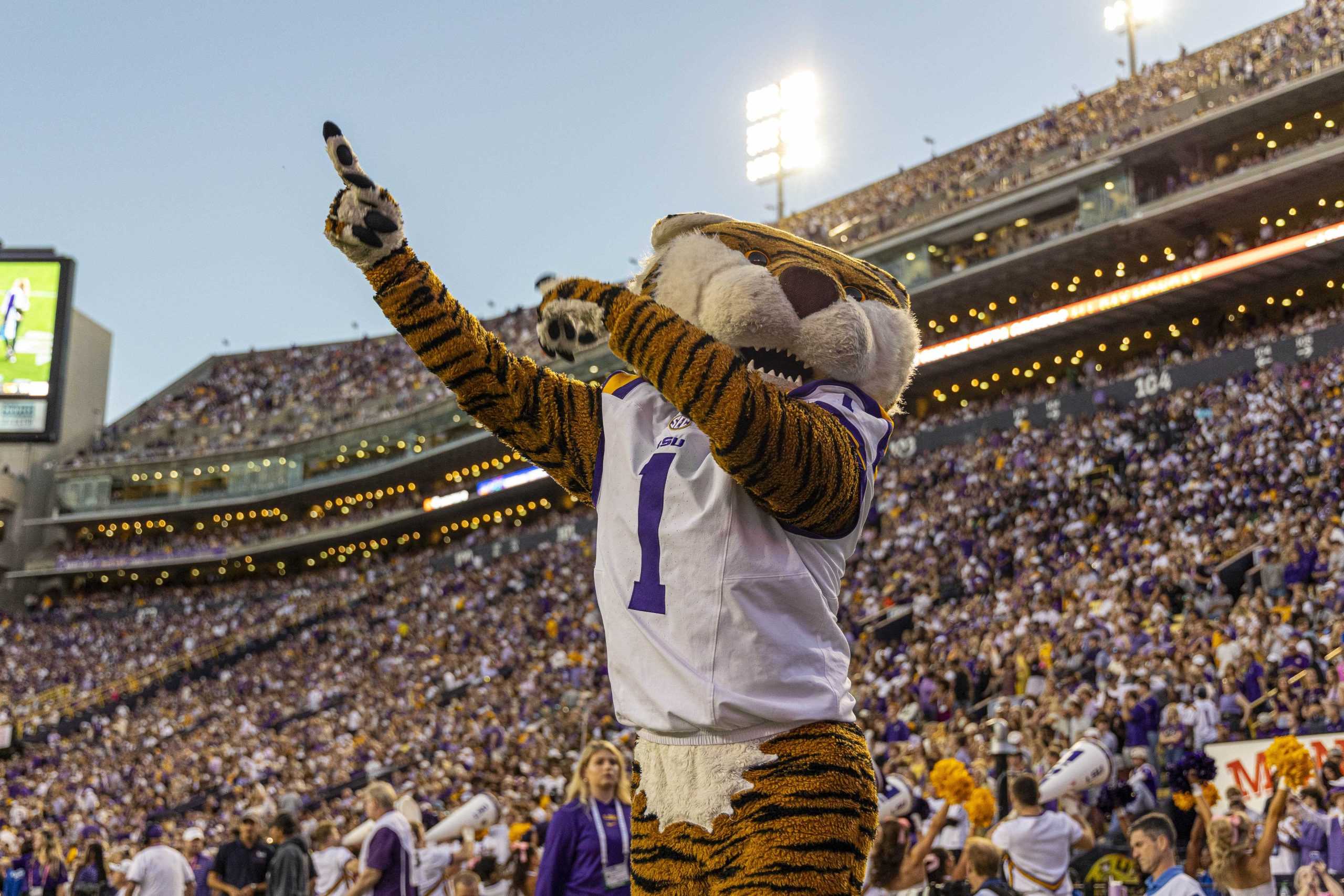 PHOTOS: LSU football defeats Auburn 48-18 in Tiger Stadium