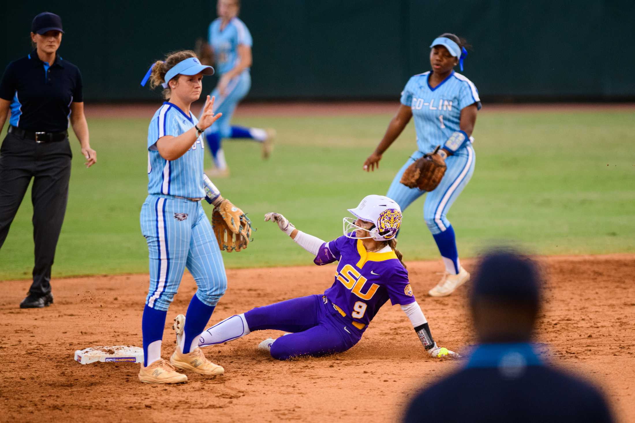 PHOTOS: LSU softball holds exhibition match against Co-Lin