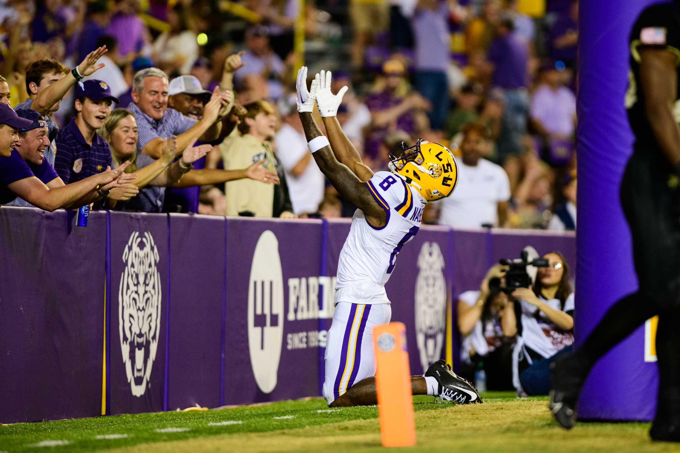 PHOTOS: LSU football shuts out Army 62-0