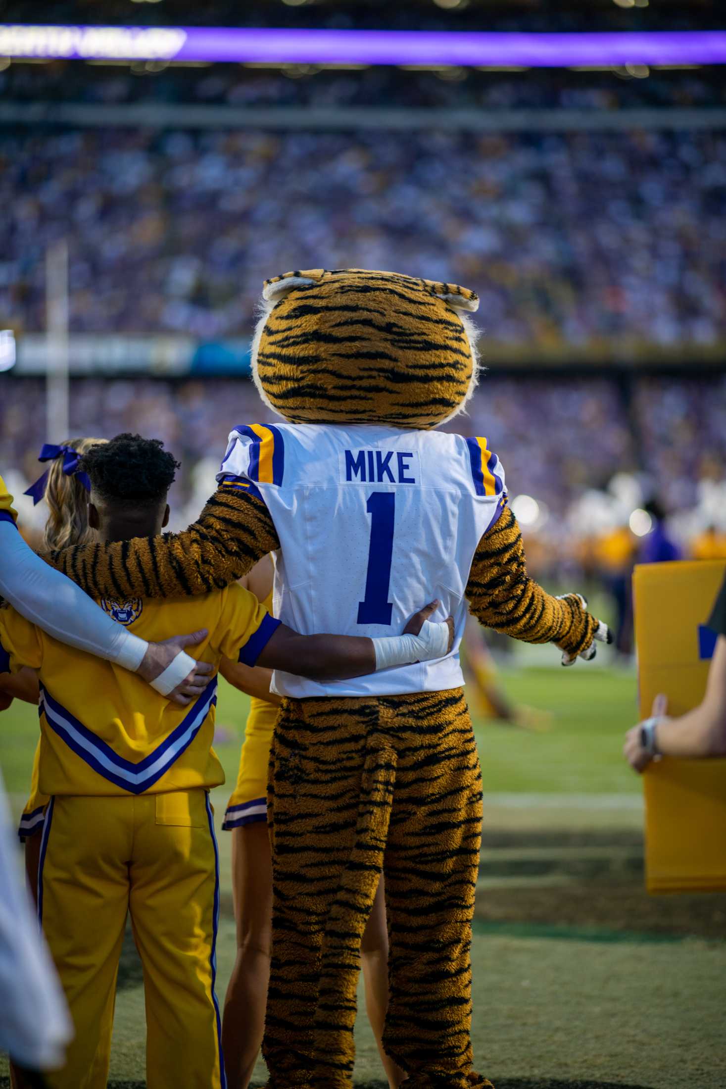 PHOTOS: LSU football shuts out Army 62-0