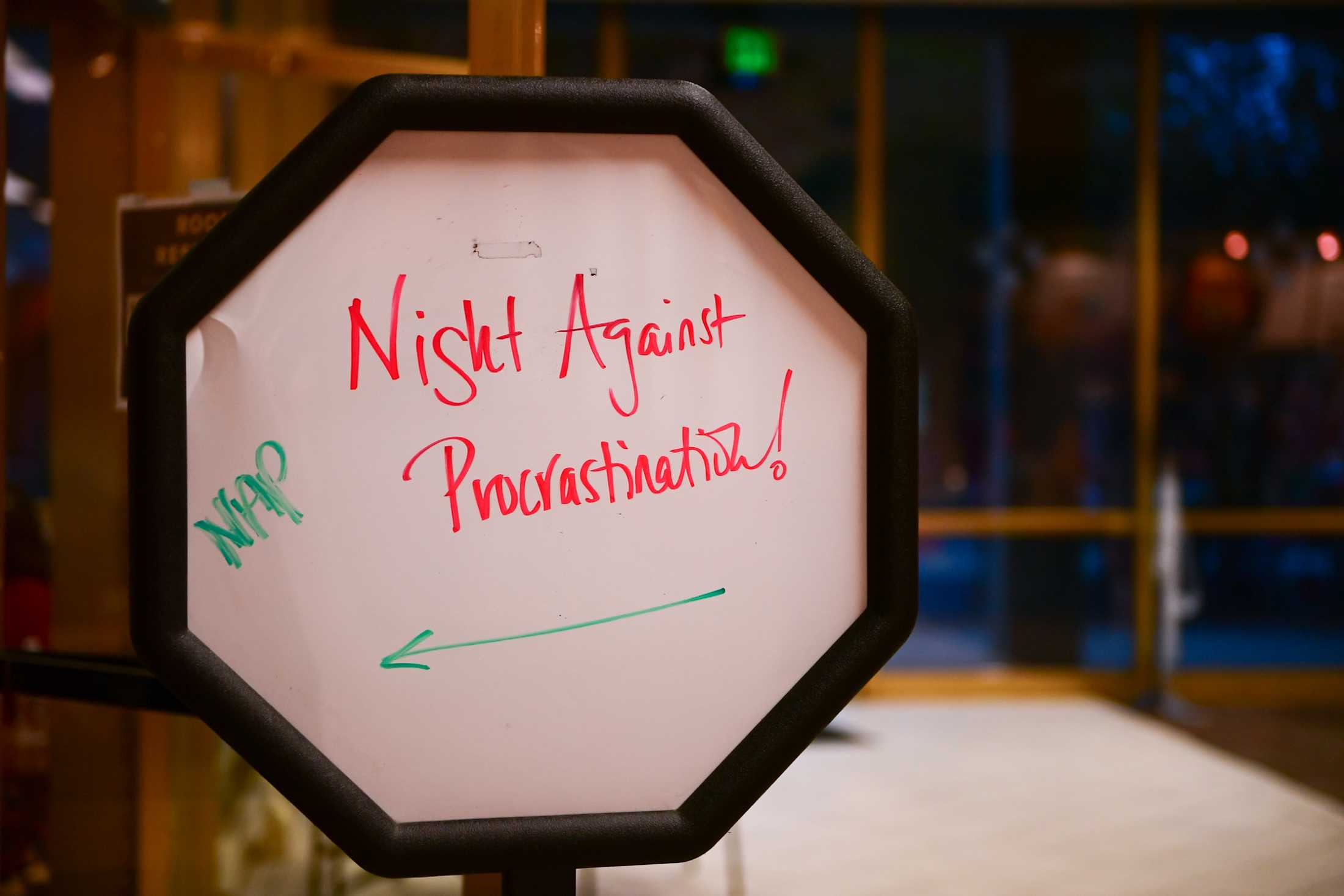 CxC hosts 'Night Against Procrastination' to help with midterm studying