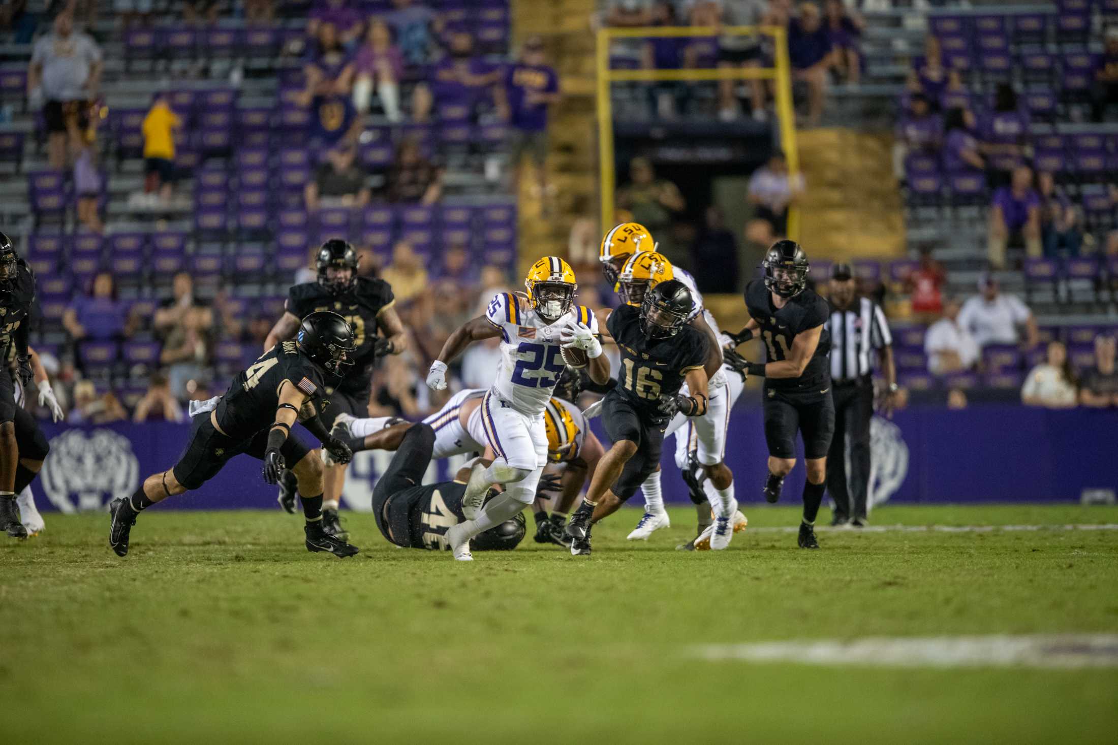 PHOTOS: LSU football shuts out Army 62-0