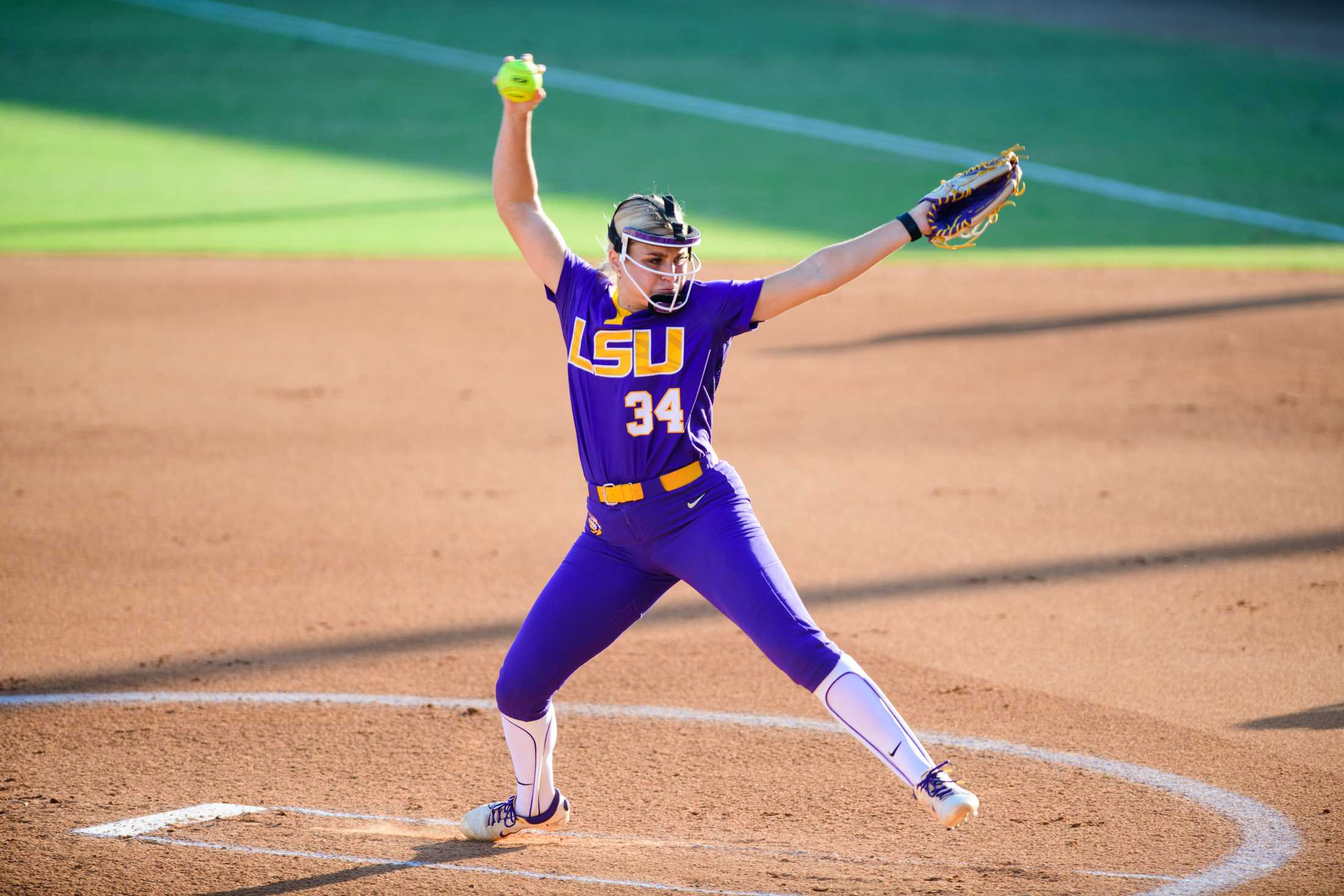 PHOTOS: LSU softball holds exhibition match against Co-Lin