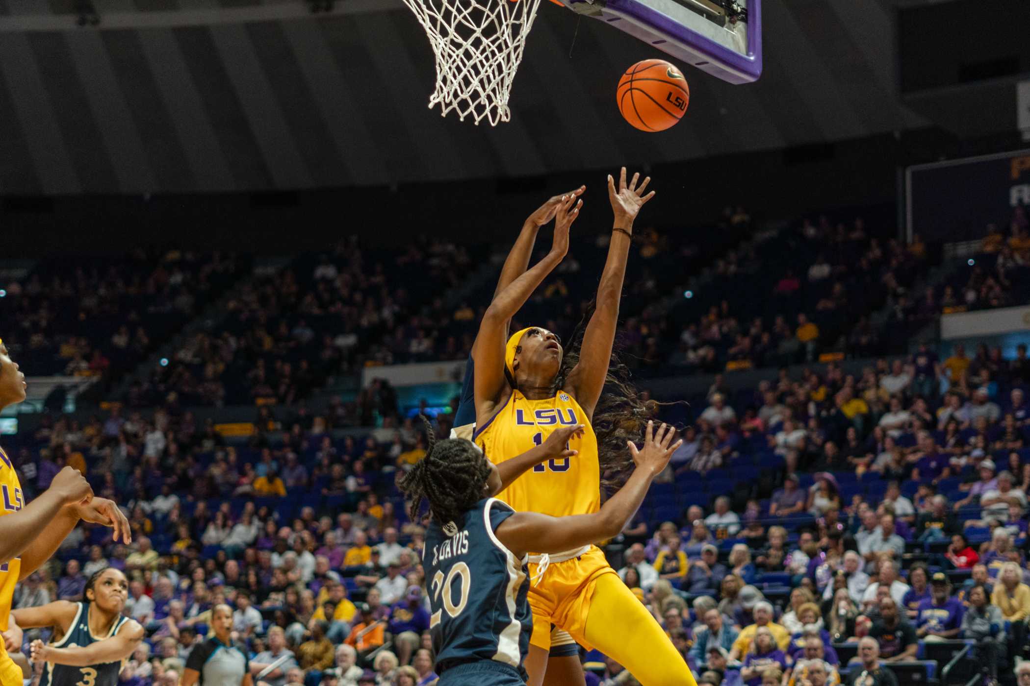 PHOTOS: LSU women's basketball defeats Queens 112-55 in home opener