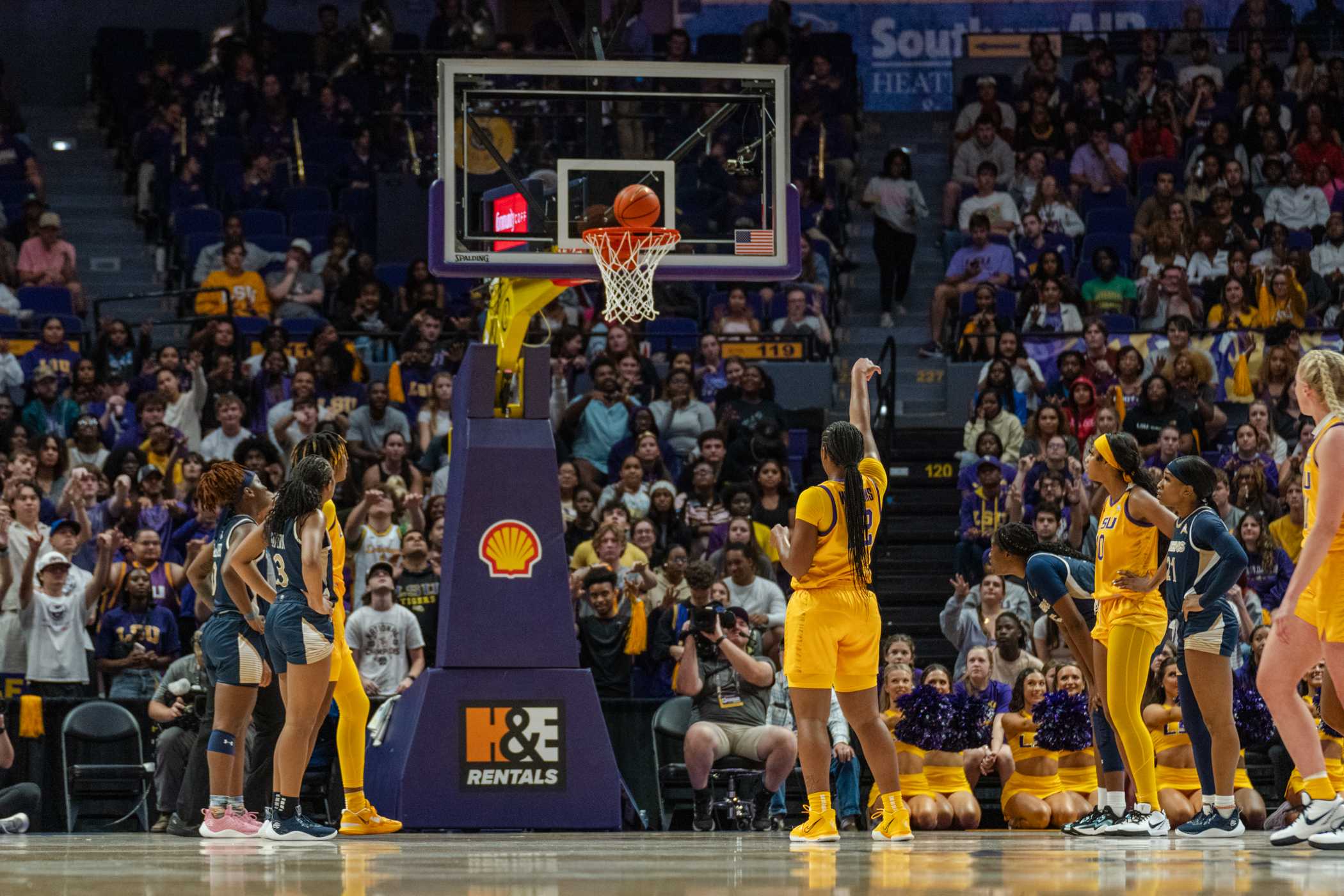 PHOTOS: LSU women's basketball defeats Queens 112-55 in home opener