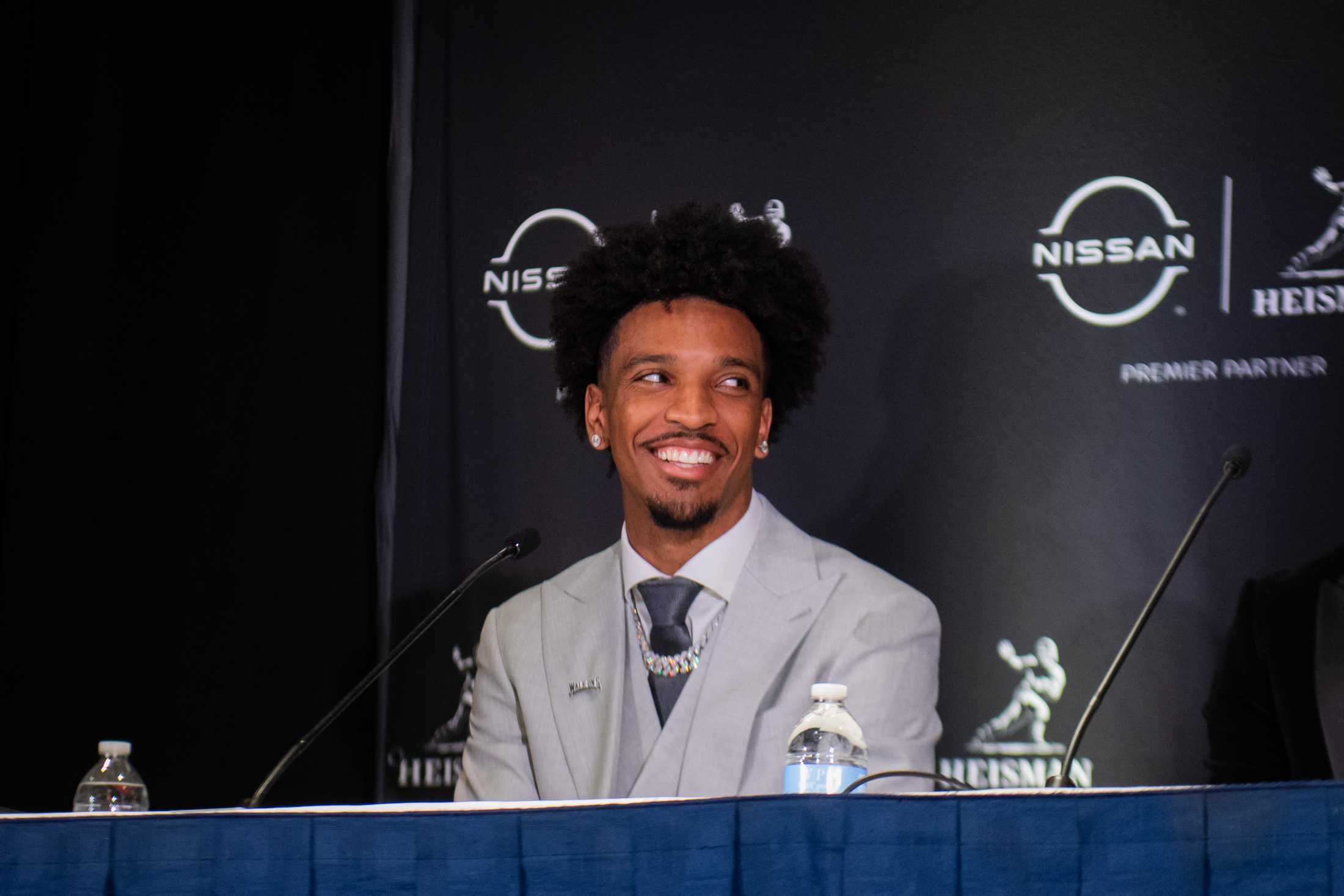 PHOTOS: A look into Jayden Daniels' Heisman ceremony