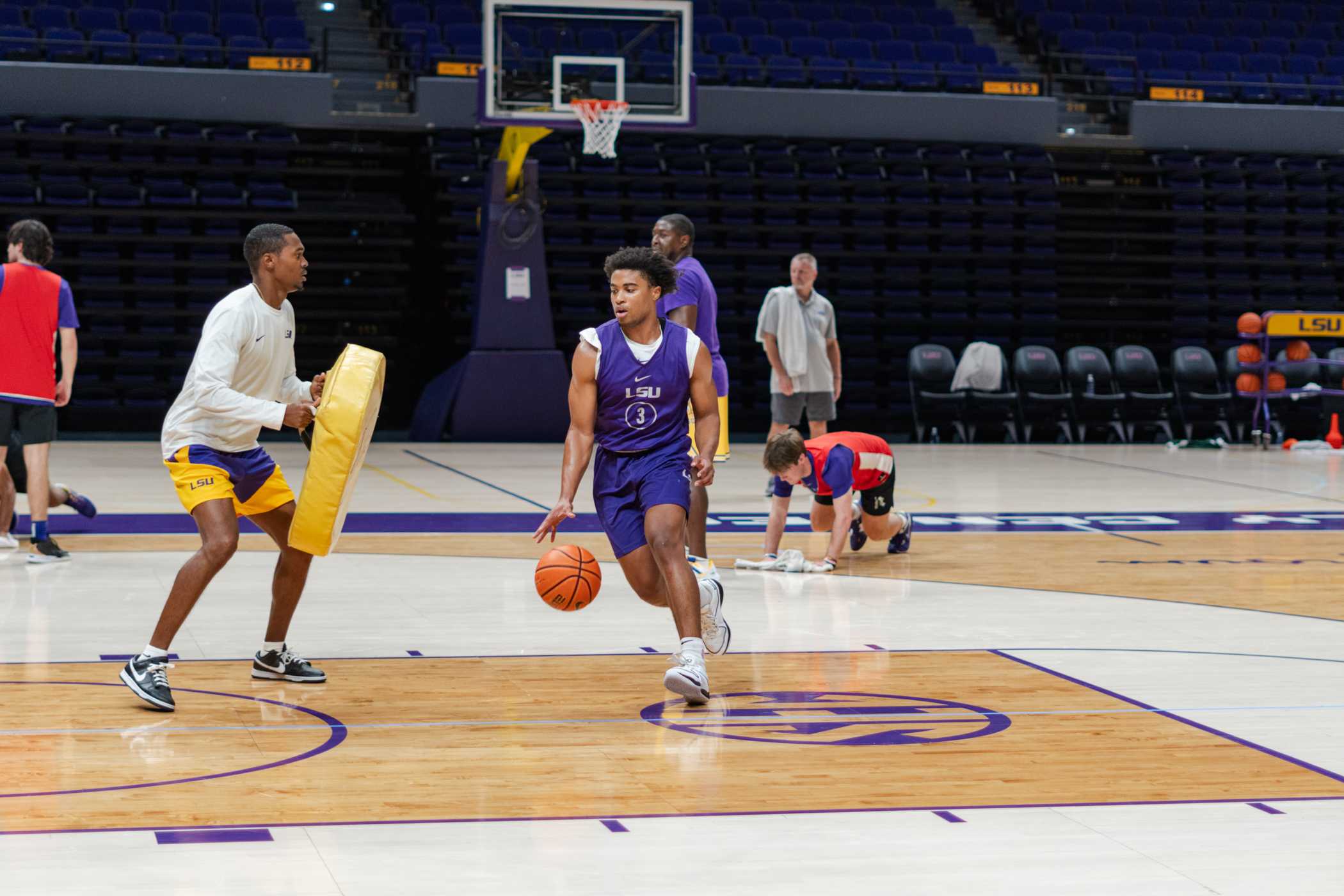 PHOTOS: LSU men's basketball holds first practice