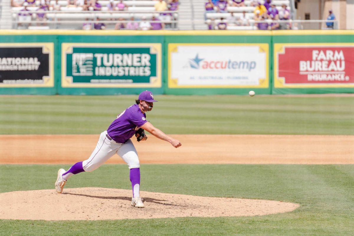 LSU baseball junior pitcher Paul Skenes (20) throws the ball Friday, June 2, 2023, during LSU&#8217;s 7-2 victory against Tulane at Alex Box Stadium in Baton Rouge, La.