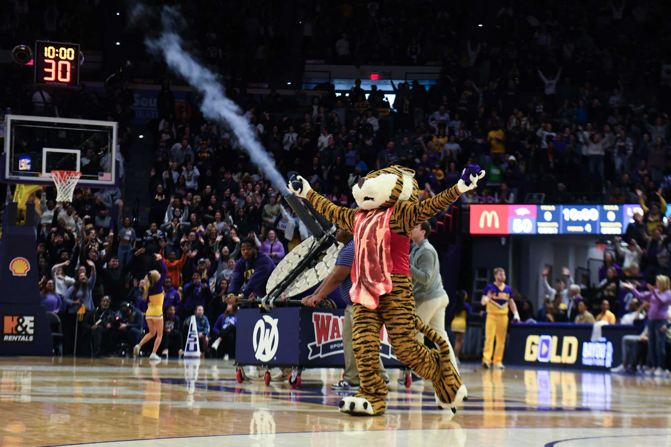 PHOTOS: LSU women's basketball defeats Arkansas 99-68