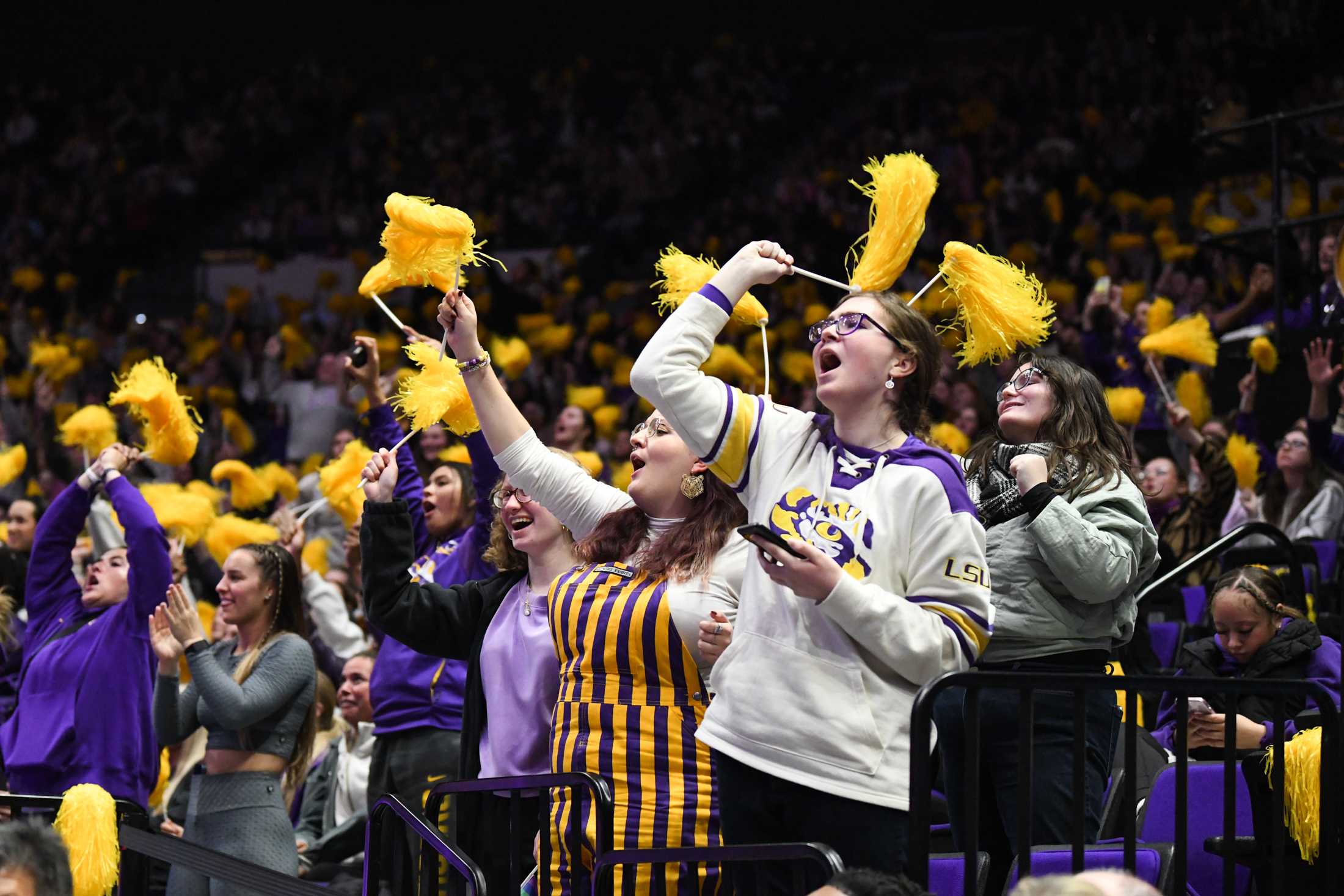 PHOTOS: LSU gymnastics defeats Kentucky 198.125-197.600 in the PMAC