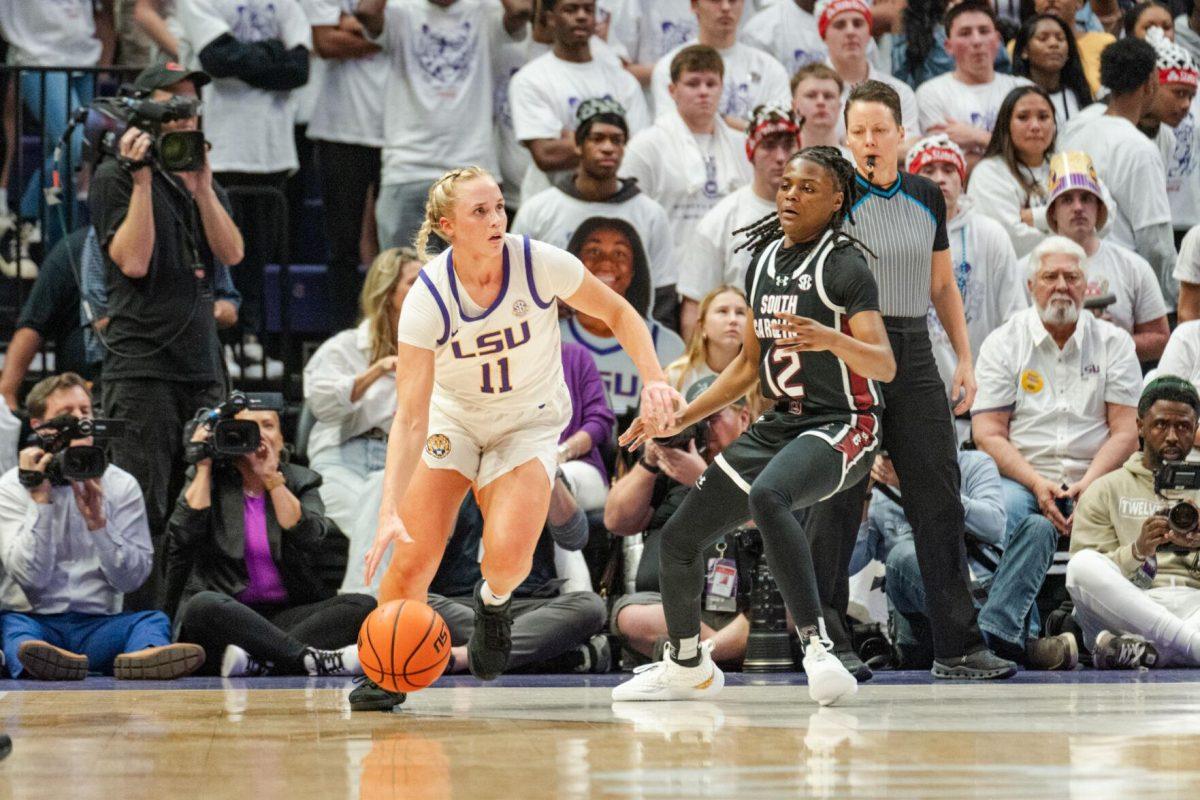 LSU women&#8217;s basketball graduate student guard Hailey Van Lith (11) dribbles the ball Thursday, Jan. 25, 2024, during LSU&#8217;s 76-70 loss against South Carolina in the Pete Maravich Assembly Center in Baton Rouge, La.