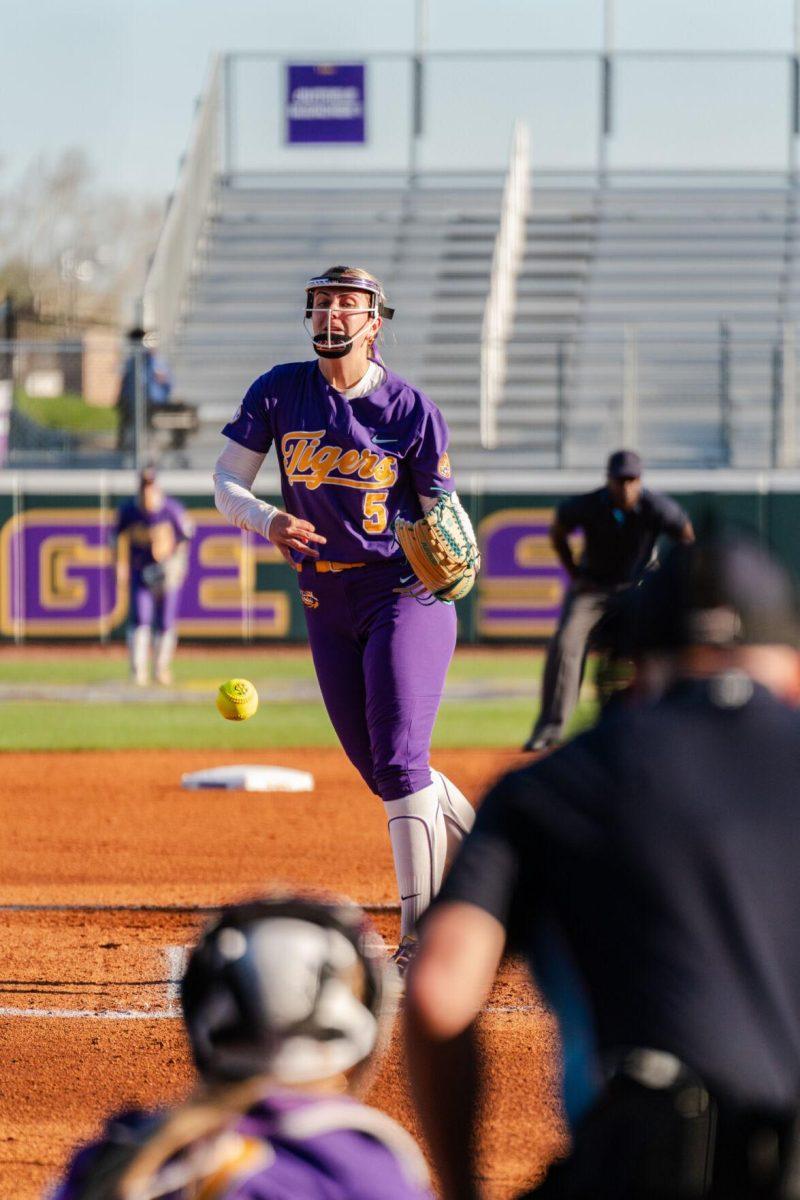 LSU softball sophomore pitcher Emma Strood (5) throws the ball Friday, Feb. 23, 2024, during LSU&#8217;s 8-5 win over Boise State at Tiger Park in Baton Rouge, La.