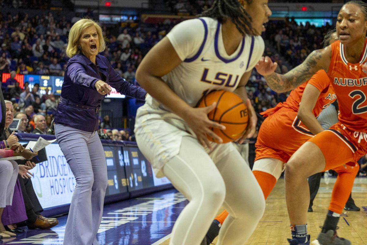 LSU women's basketball head coach Kim Mulkey points at a alleged foul Thursday, Feb. 22, 2024, during LSU's 71-66 win over Auburn Pete Maravich Assembly Center in Baton Rouge, La.