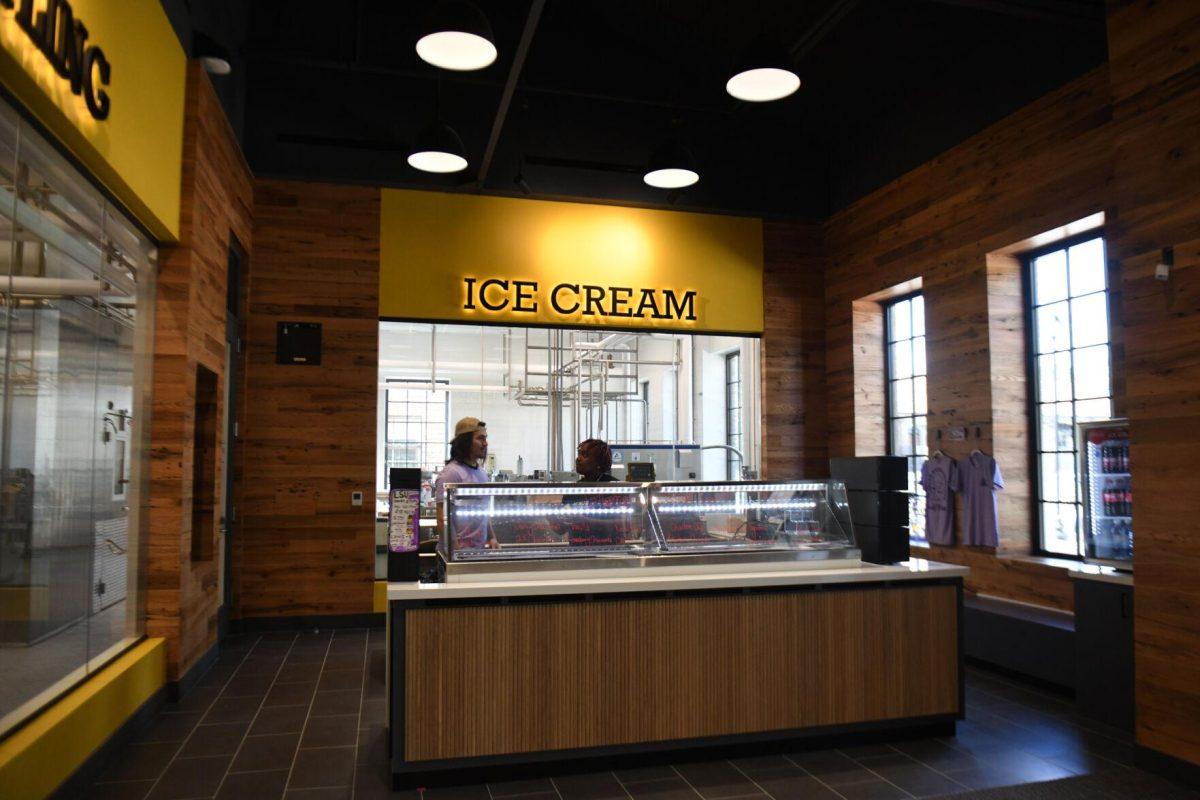 LSU sophomores Tyler Besse and Shanice Snell work at the new Dairy Store location Tuesday, Feb. 20, 2024, on S. Campus Dr. on LSU&#8217;s campus in Baton Rouge, La.