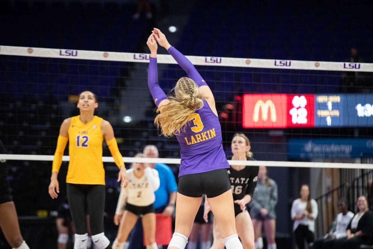 <p>LSU volleyball sophomore libero Ella Larkin (3) hits the ball on Sunday, Oct. 30, 2022, during LSU’s 3-2 loss to Mississippi State at the Pete Maravich Assembly Center in Baton Rouge, La.</p>