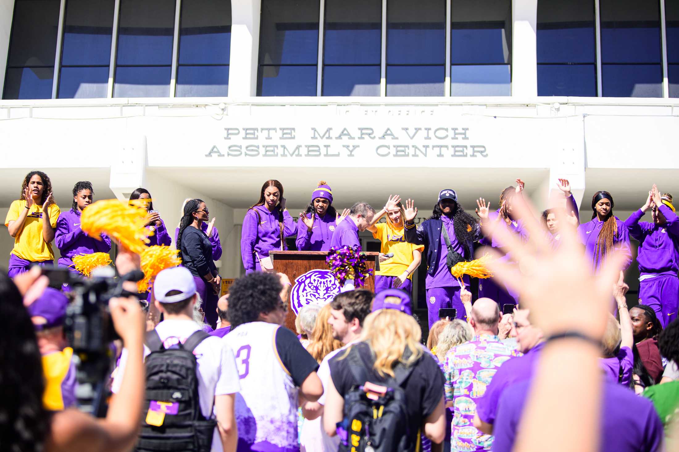 PHOTOS: Fans send off LSU women's basketball to the SEC Tournament