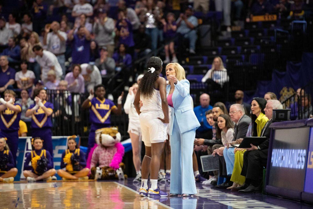 LSU women&#8217;s basketball head coach Kim Mulkey yells at sophomore guard Flau&#8217;jae Johnson (4) Friday, March 22, 2024,&#160;during LSU&#8217;s 70-60 first-round NCAA March Madness tournament victory against Rice at the Pete Maravich Center in Baton Rouge, La.