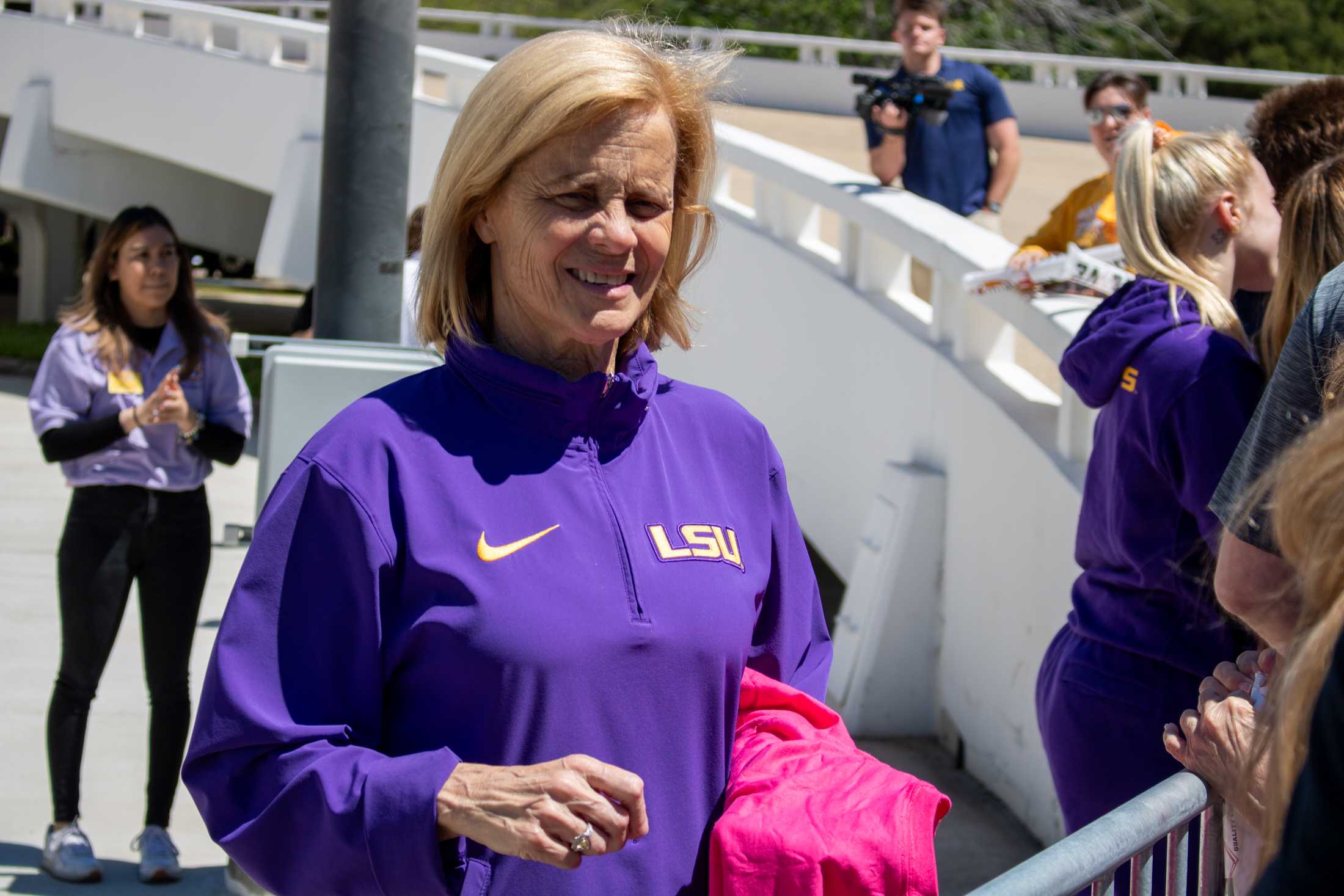 PHOTOS: LSU fans gather to send off the women's basketball team to the Sweet 16