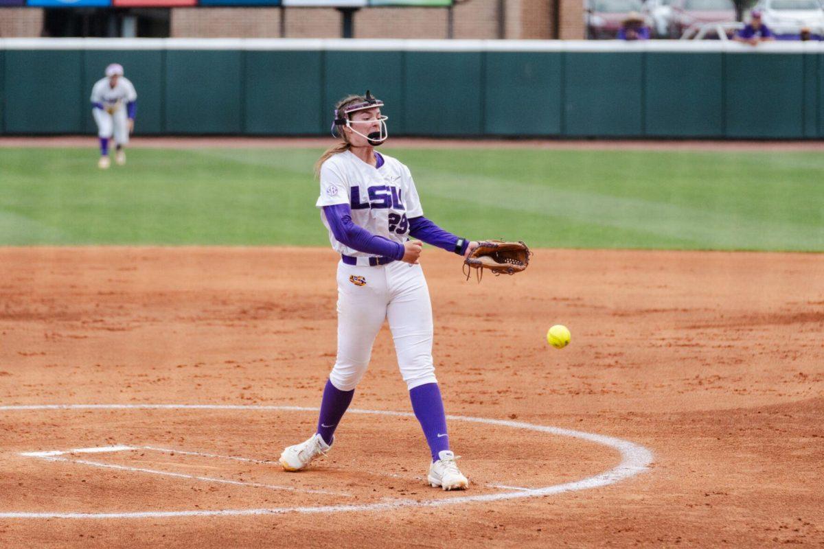 LSU softball sophomore pitcher Sydney Berzon (29) throws the ball Friday, April 26, 2024, during LSU's 2-1 loss against Arkansas at Tiger Park in Baton Rouge, La.