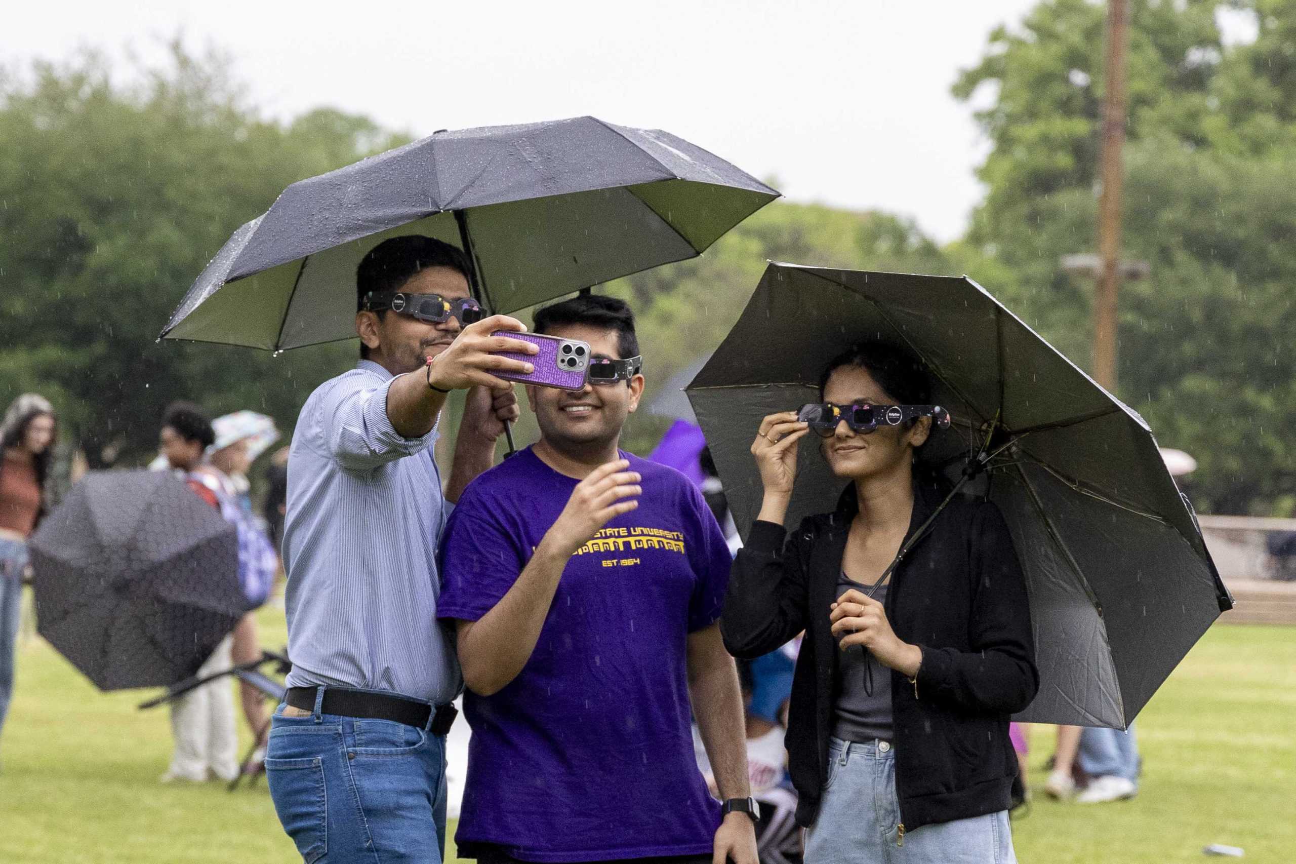 PHOTOS: LSU students gather on the Parade Ground for the 2024 solar eclipse