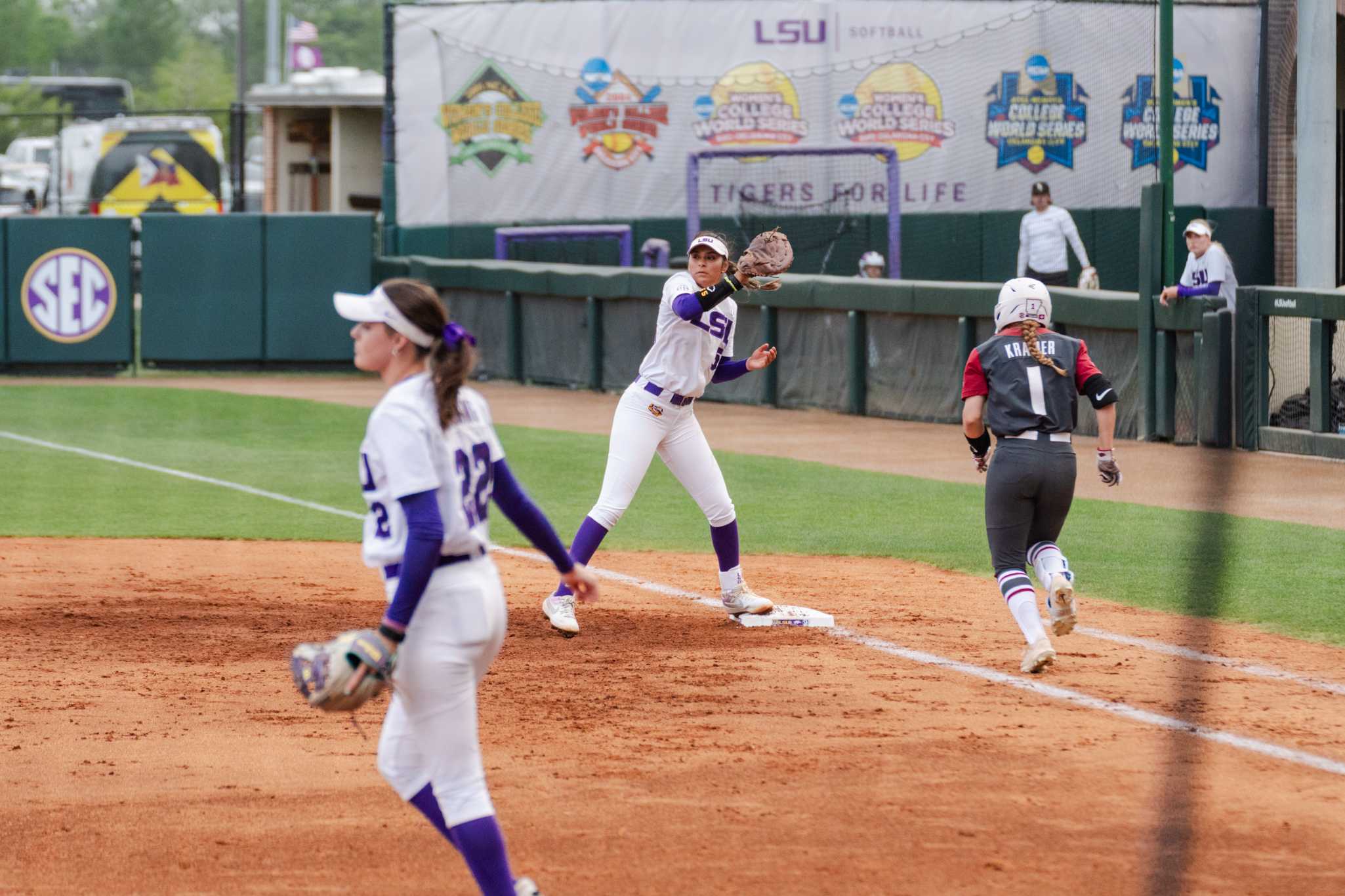 PHOTOS: LSU softball falls 2-1 against Arkansas in first game of the series