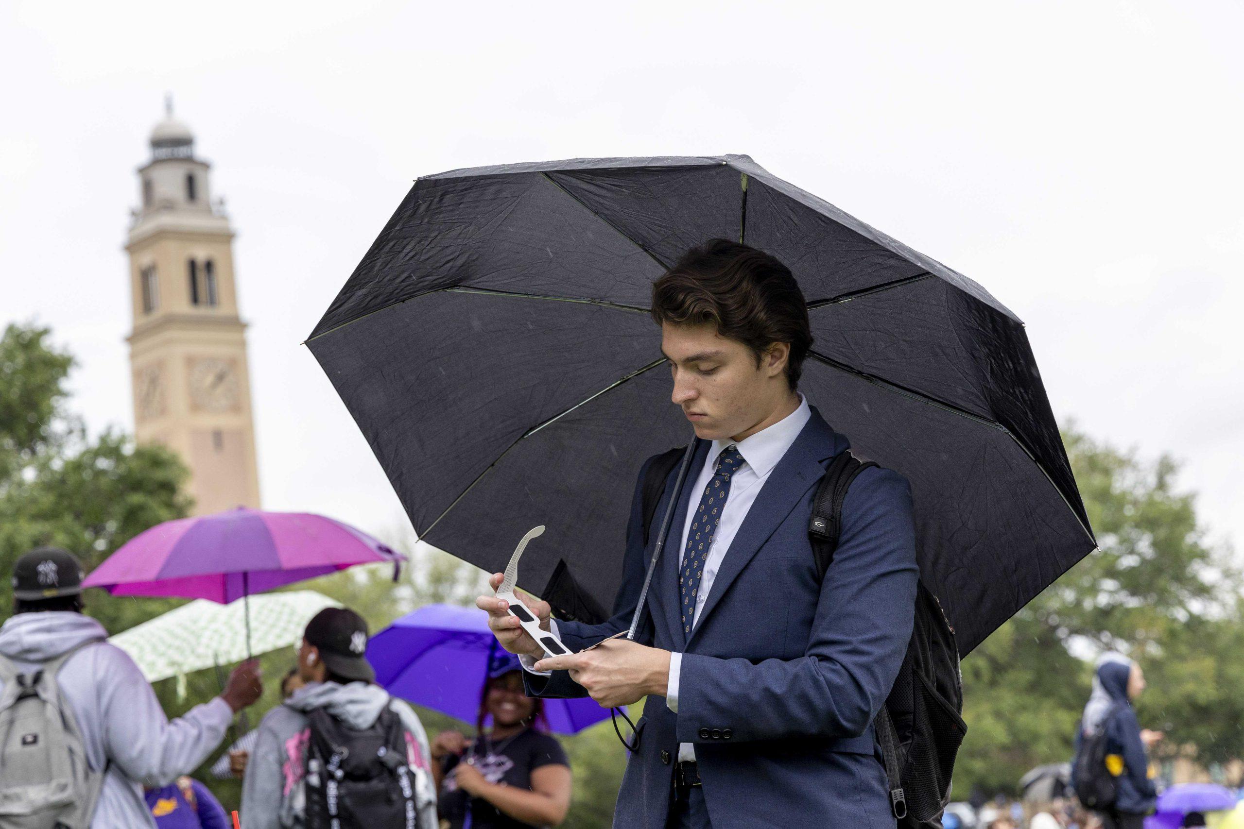 PHOTOS: LSU students gather on the Parade Ground for the 2024 solar eclipse