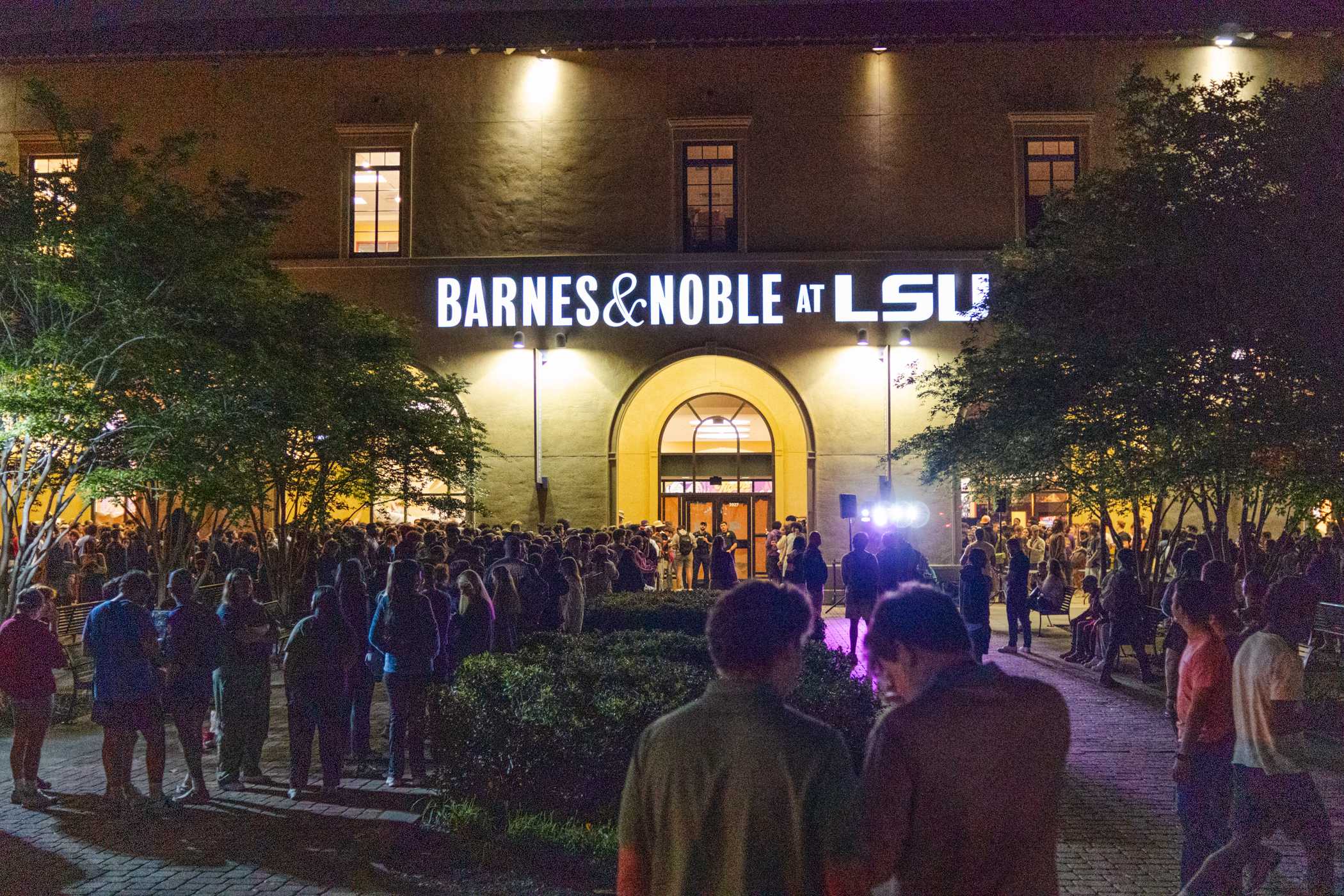 PHOTOS: Travis Scott comes to LSU, launches clothing brand at Bookstore