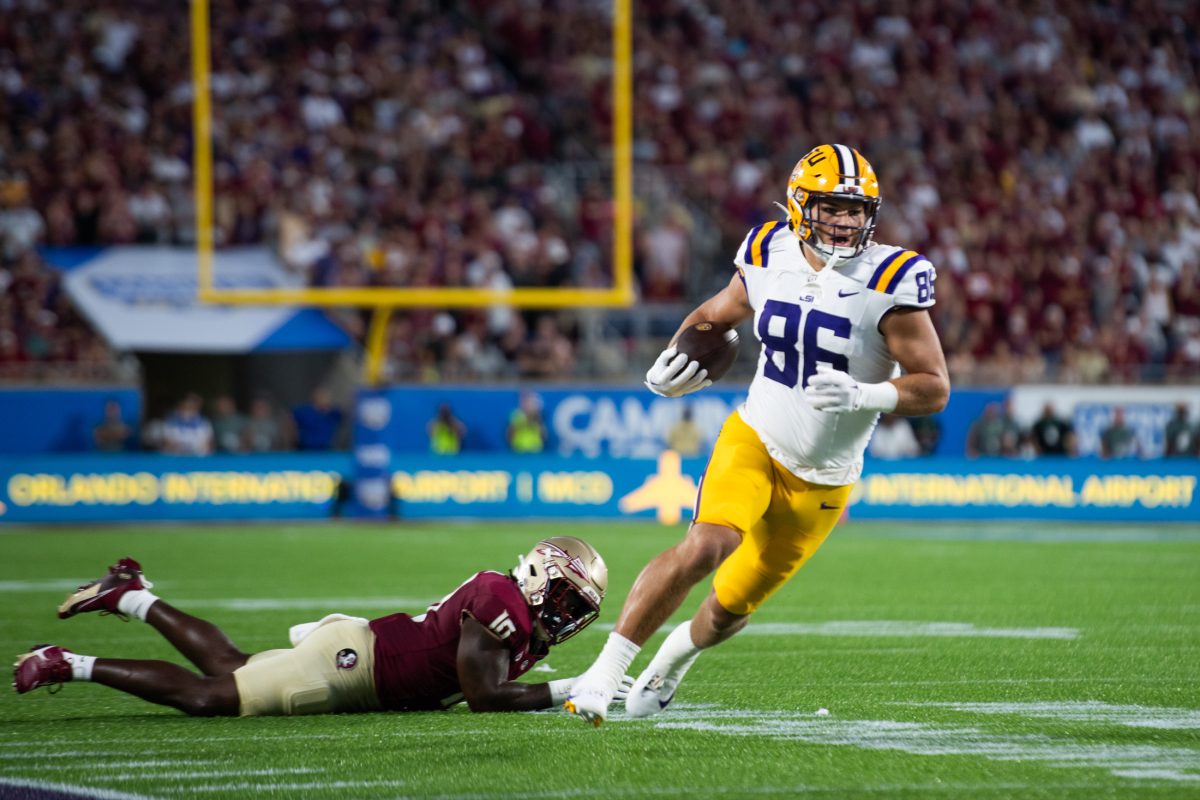 LSU sophomore tight end Mason Taylor (86) runs with the ball on Sunday, Sept. 3, 2023, during LSU&#8217;s 45-24 loss to Florida State at Camping World Stadium in Orlando, Fl.