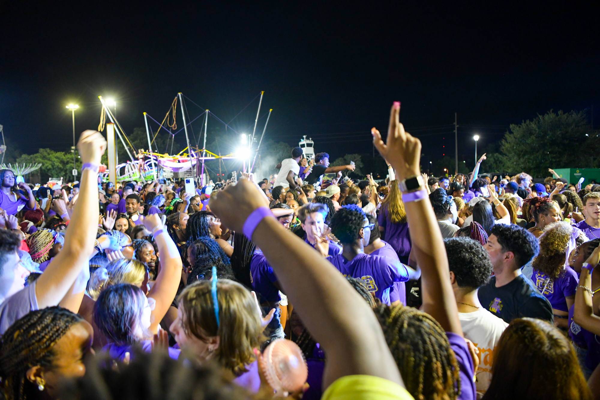 PHOTOS: Welcome Week Carnival Night