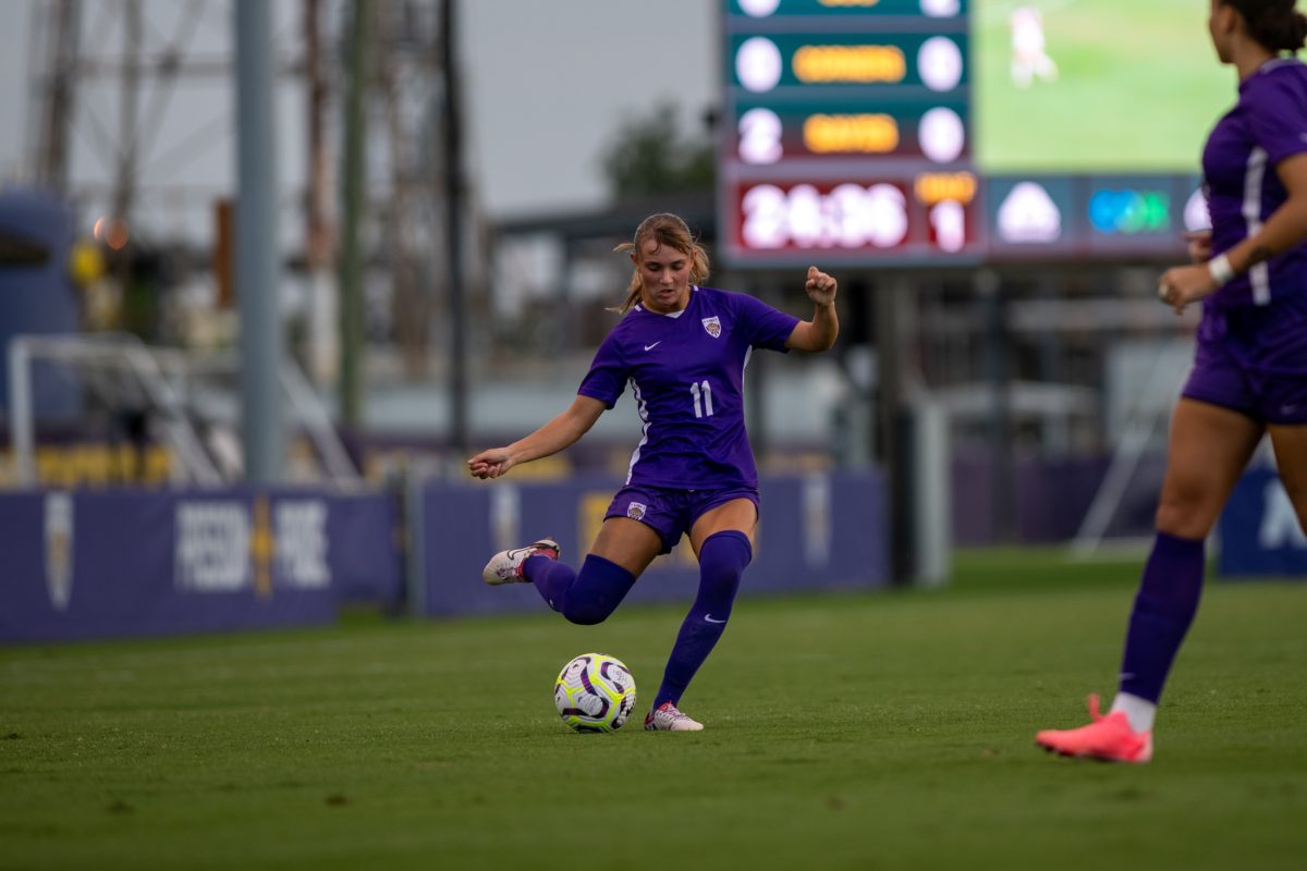 LSU soccer junior forward Angelina Thoreson (11) kicks the ball on Sunday, Sept. 8, 2024, during LSU's 3-1 win against ULL at the LSU Soccer Stadium in Baton Rouge, La.