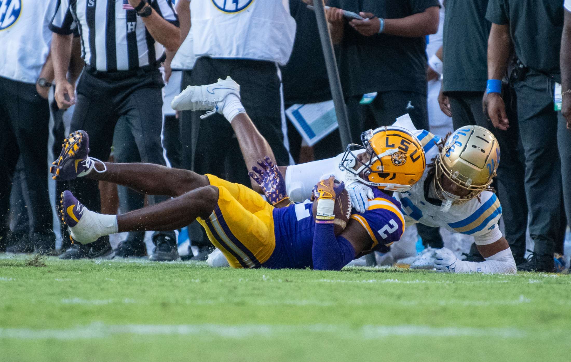 PHOTOS: LSU football defeats UCLA 34-17