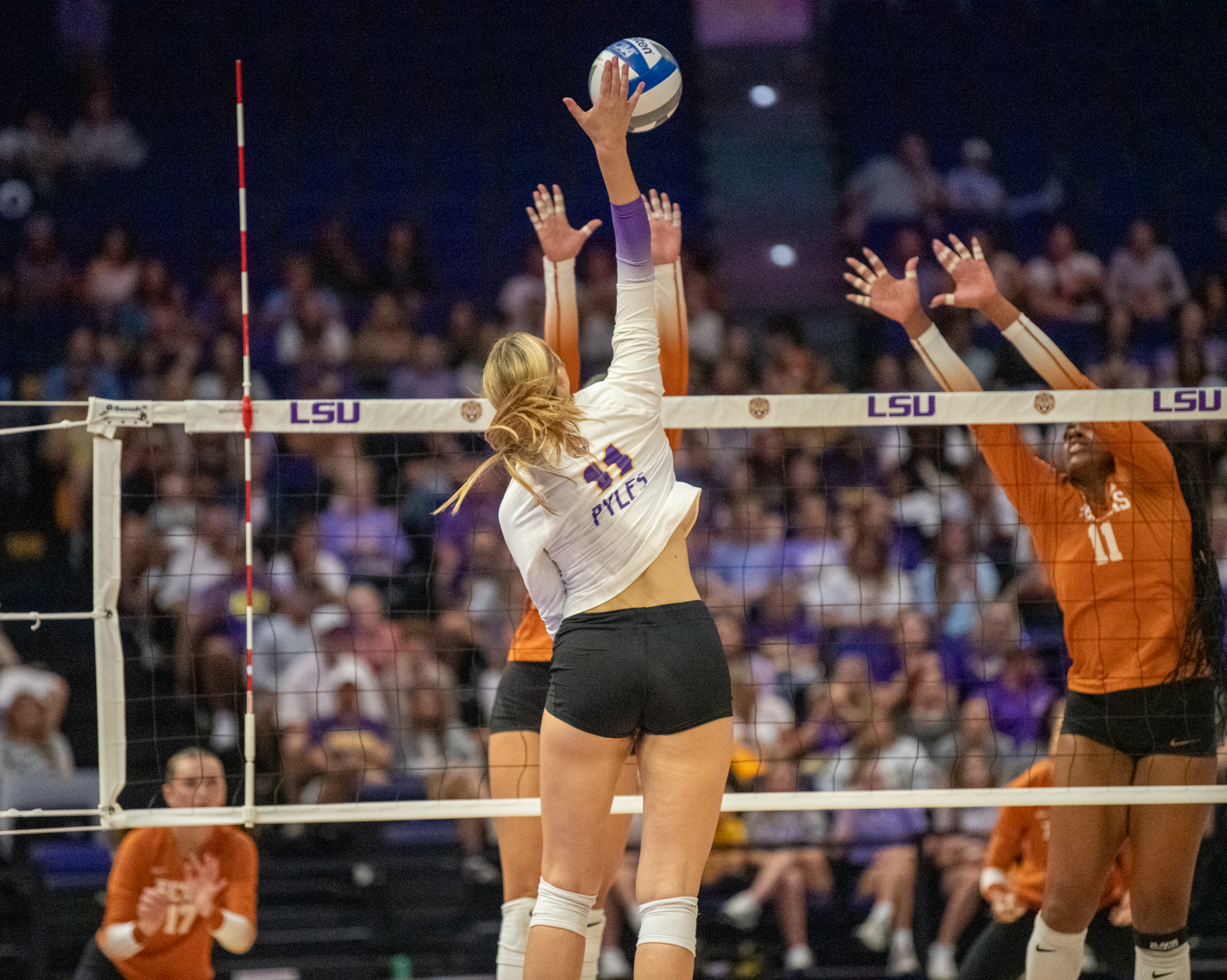 PHOTOS: LSU volleyball falls to Texas 3-0