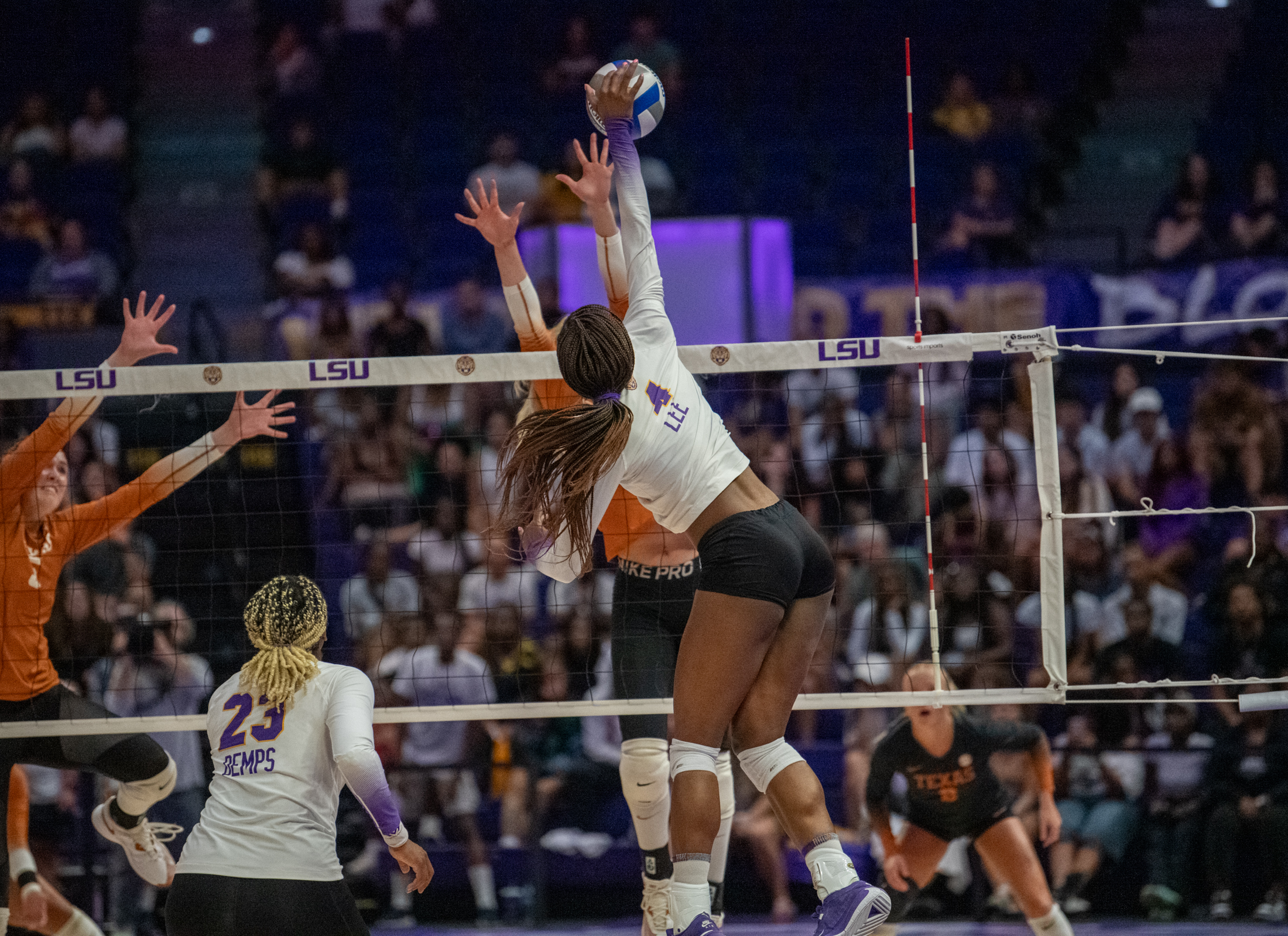 PHOTOS: LSU volleyball falls to Texas 3-0