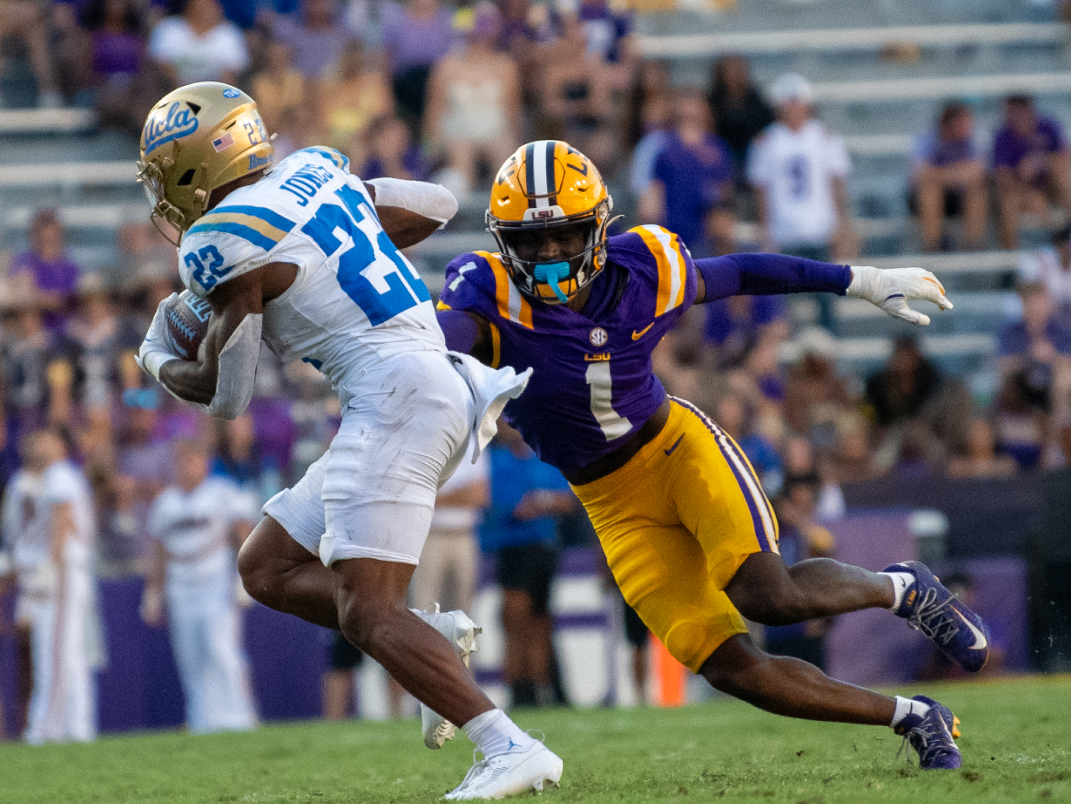 PHOTOS: LSU football defeats UCLA 34-17