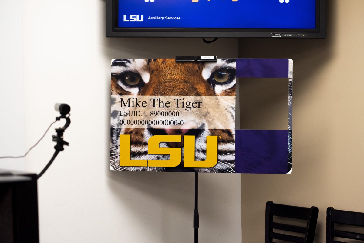 A tiger card photo stand sits vacant in the Tiger Card Office on Thursday, Oct. 22, 2020 on the first floor of the Student Union.