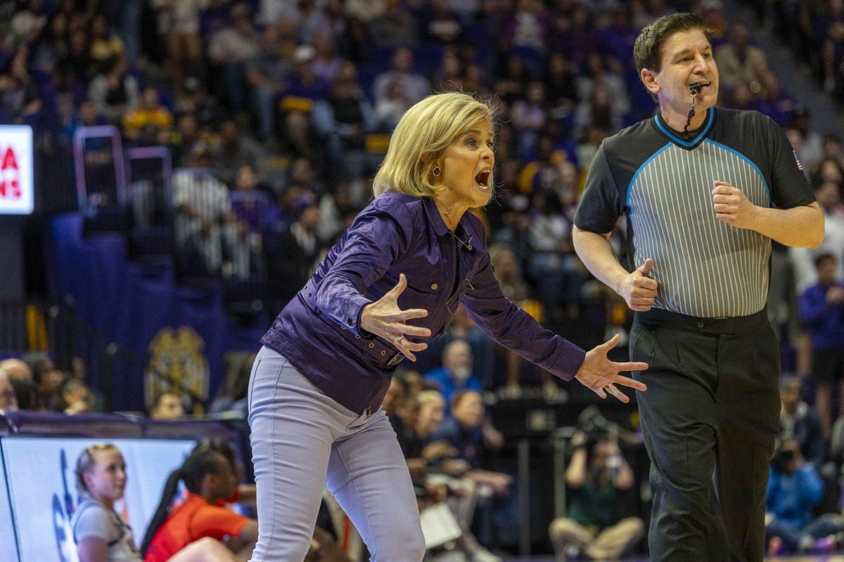 LSU women's basketball head coach Kim Mulkey shouts at her players Thursday, Feb. 22, 2024, during LSU's 71-66 win over Auburn Pete Maravich Assembly Center in Baton Rouge, La.