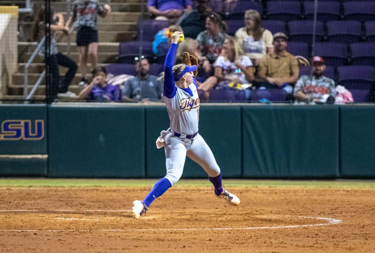 LSU softball 5th-year-senior pitcher Emilee Casanova (10) pitches Wednesday, Oct. 23, 2024, during LSU's exhibition game against Southeastern at Tiger Park in Baton Rouge, La.