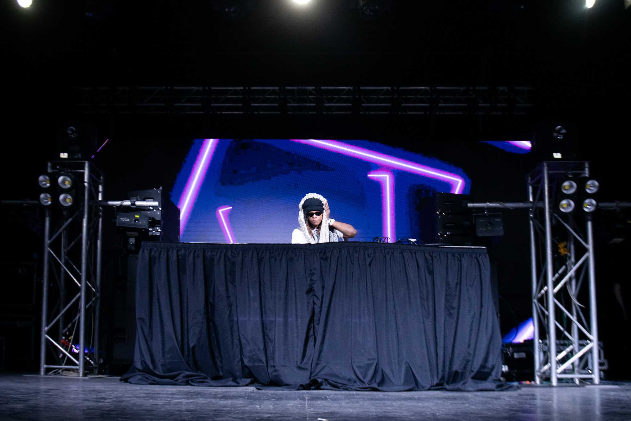 PHOTOS: DJ Diesel performs at LSU for Homecoming