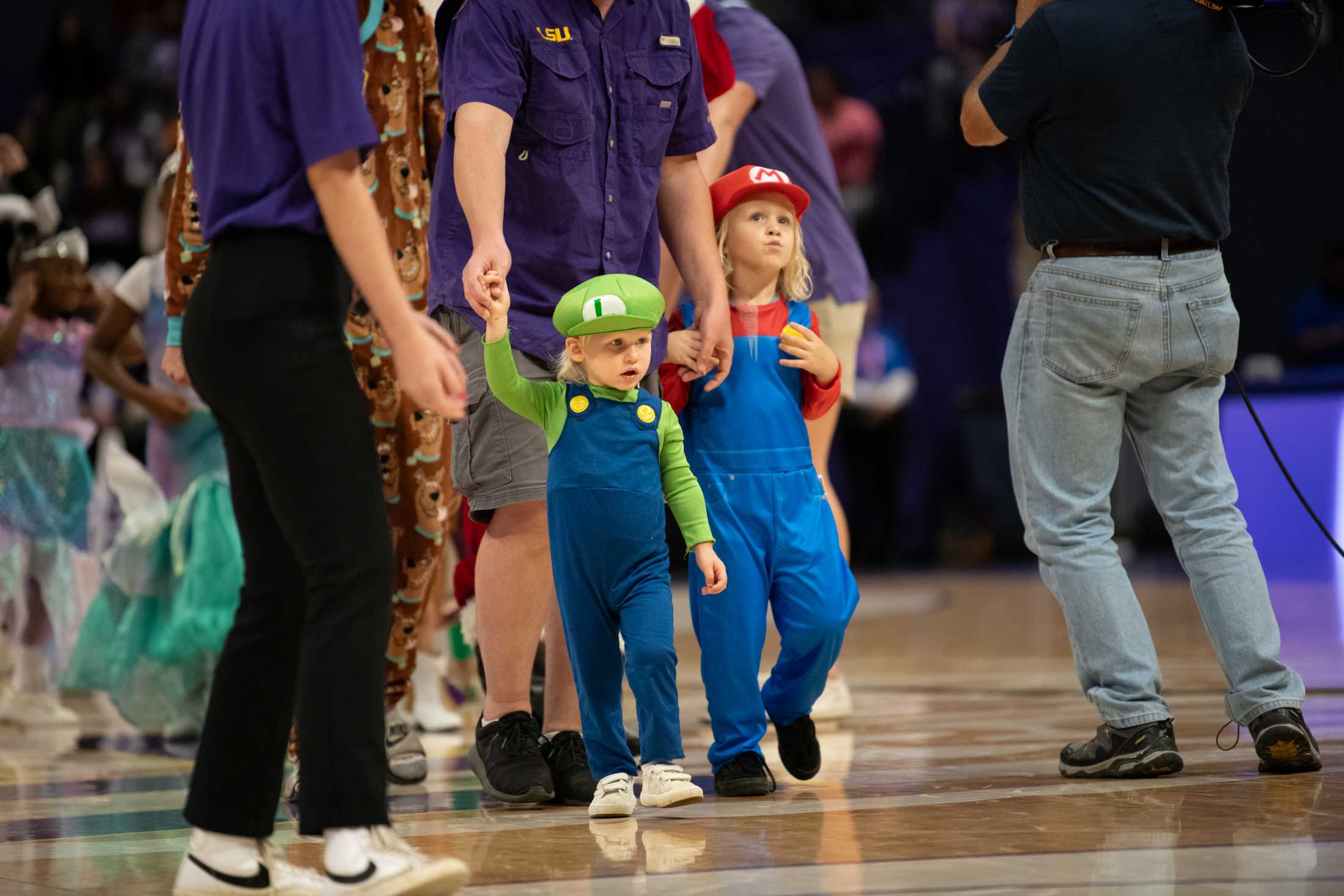 PHOTOS: LSU men's basketball wins 110-48 in exhibition game against Loyola