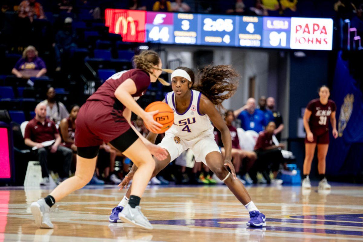 LSU women&#8217;s basketball junior guard Flau'jae Johnson (4) defends during LSU's 95-44 season-opening win against Eastern Kentucky on November 4, 2024, at the Pete Maravich Assembly Center in Baton Rouge, La.