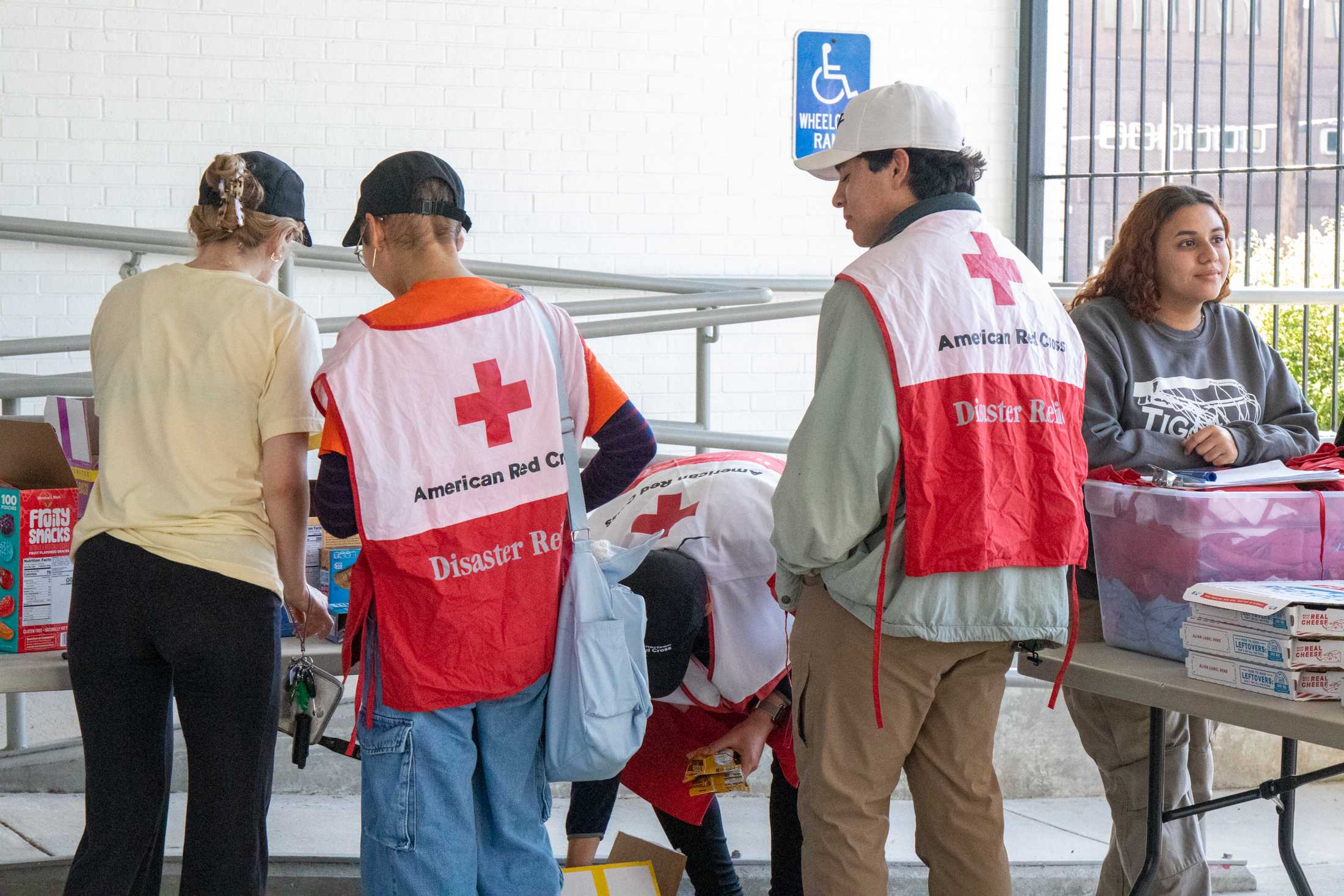 LSU Red Cross Club saves lives by installing fire alarms in Baton Rouge homes